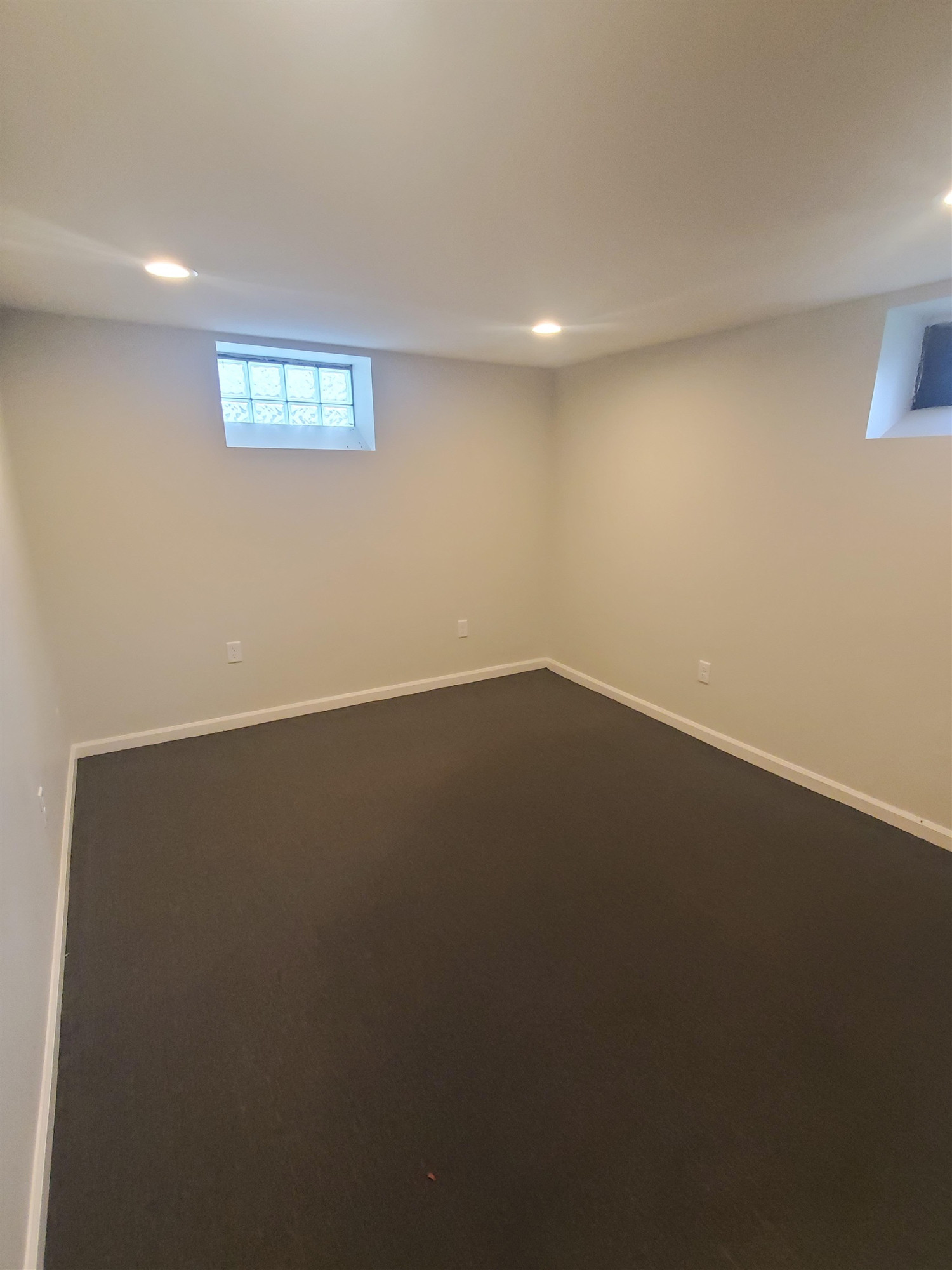 15687 Ash Avenue, Eastpointe, MI 48021 — Photo 18