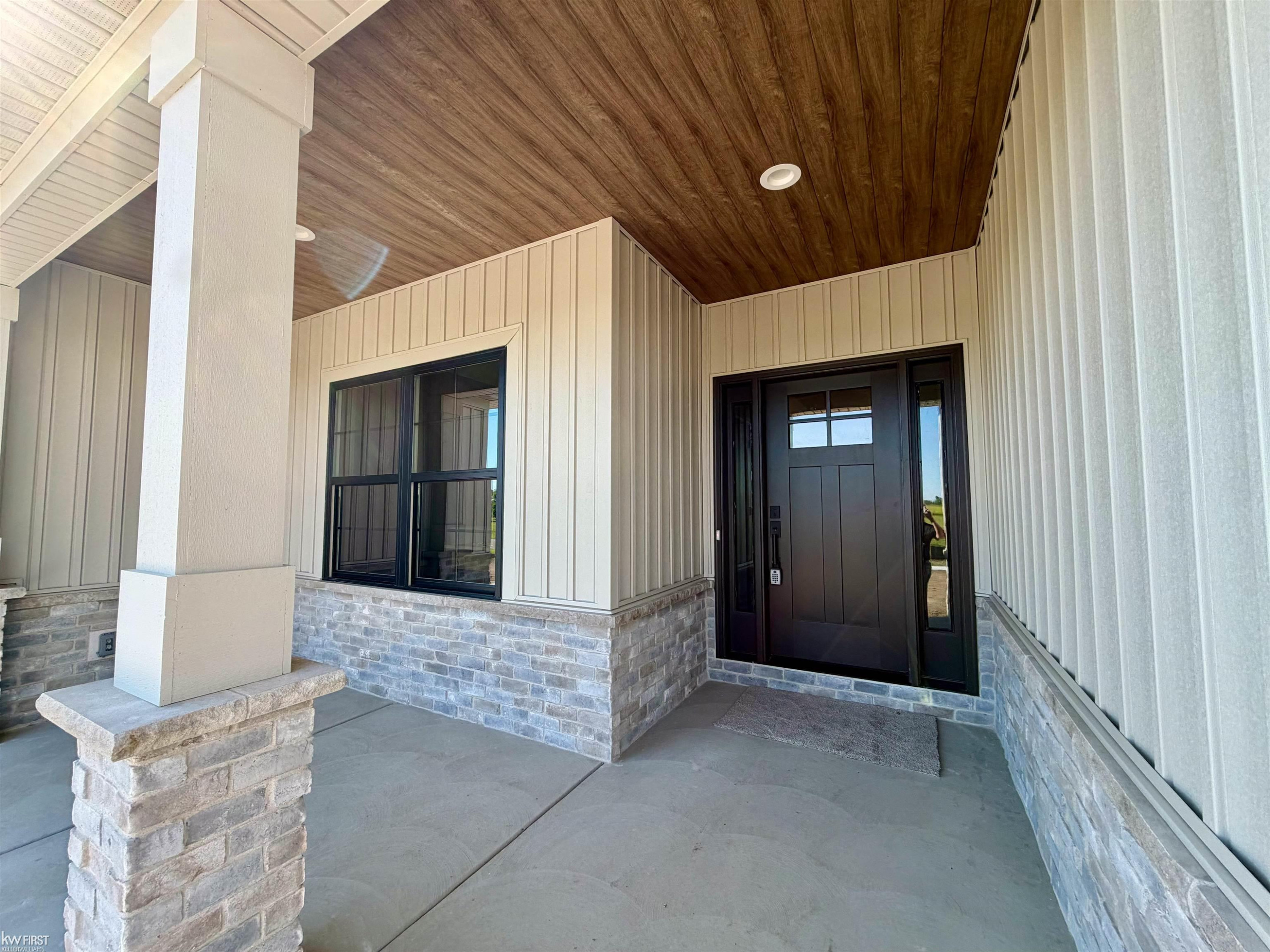 5483 Championship Drive, 34, Linden, MI 48451 — Photo 2