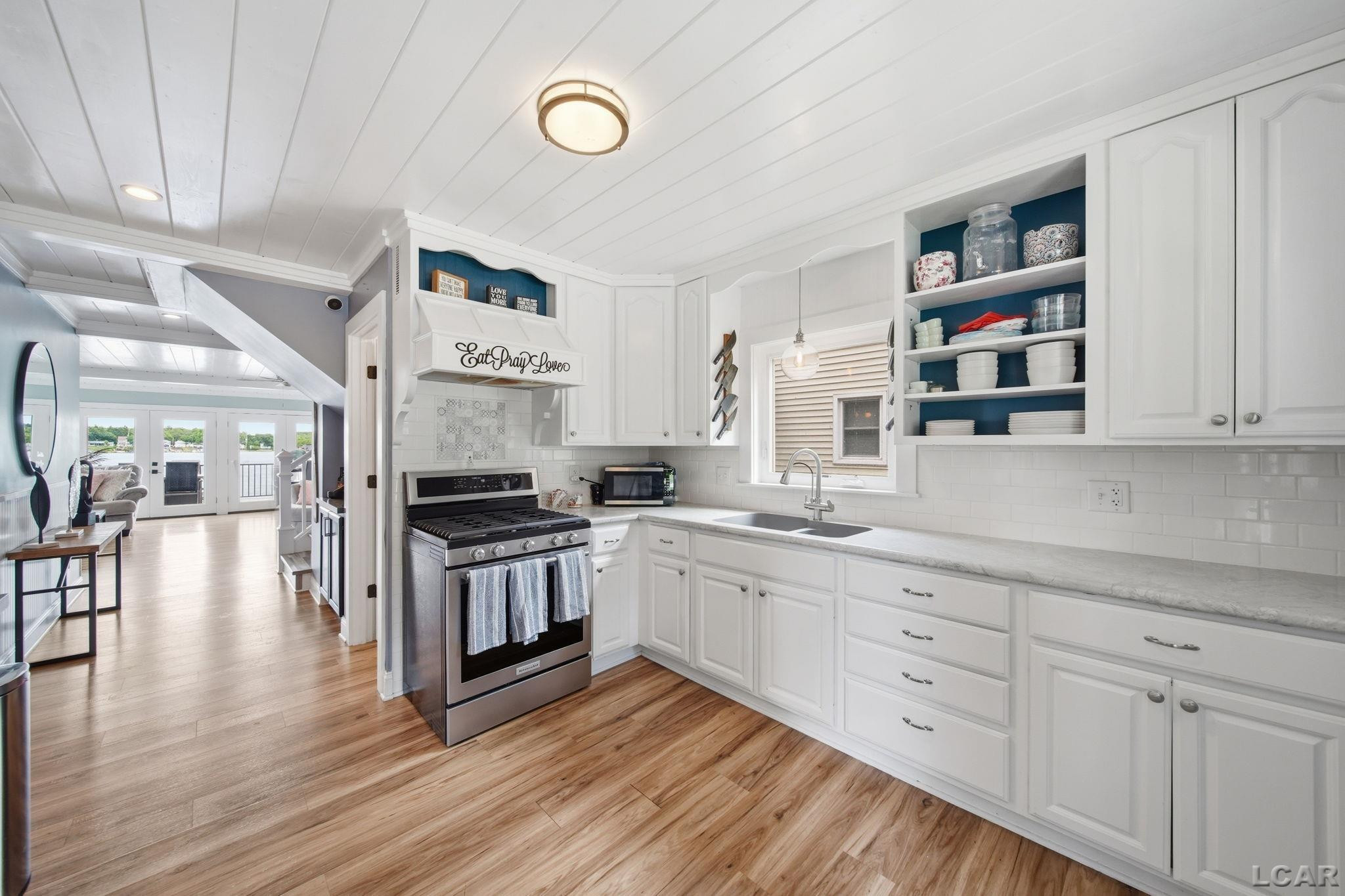 7296 Walnut Hill Road, Manitou Beach, MI 49253 — Photo 6