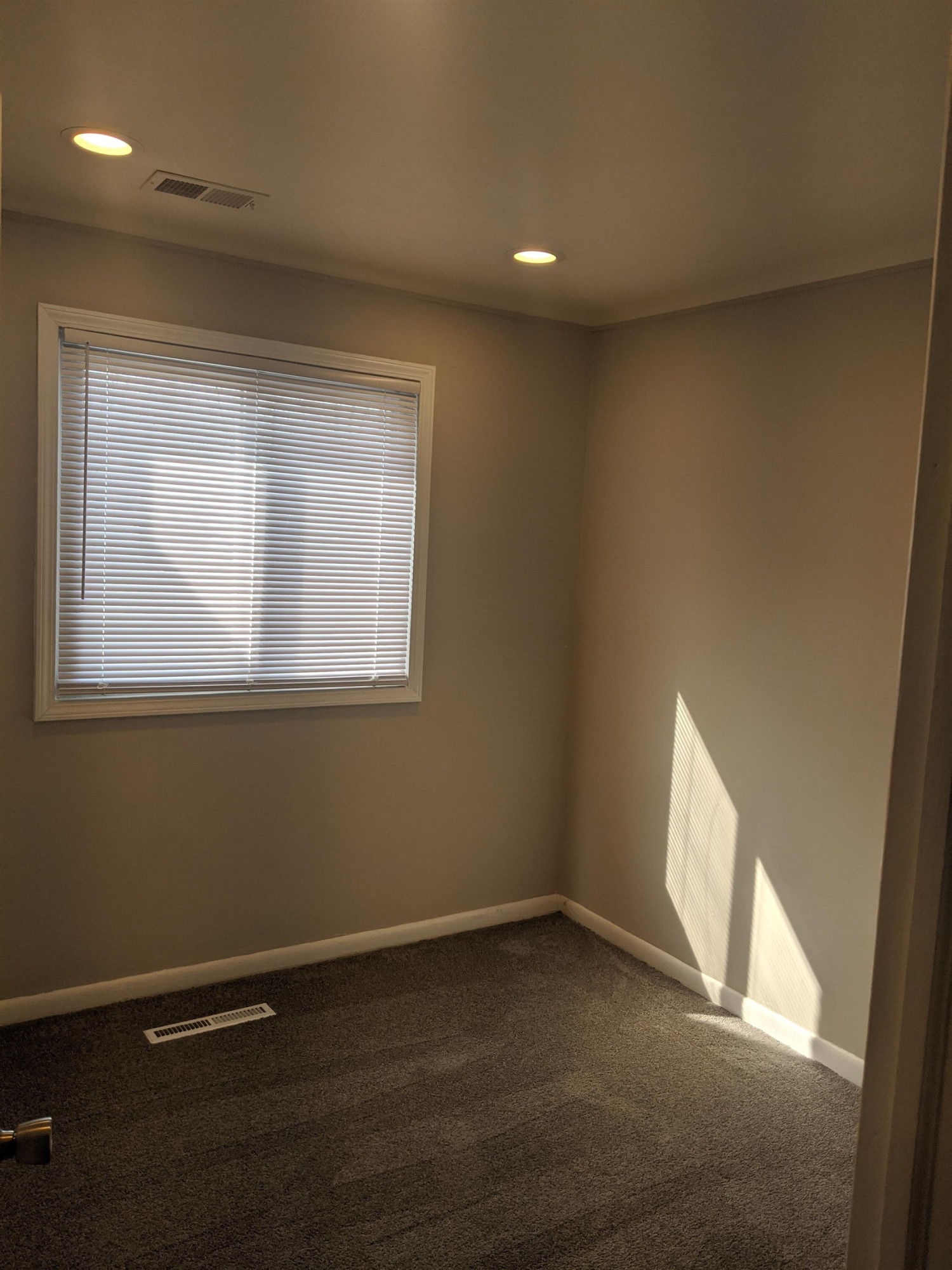 22020 Dante Street, Oak Park, MI 48237 — Photo 10