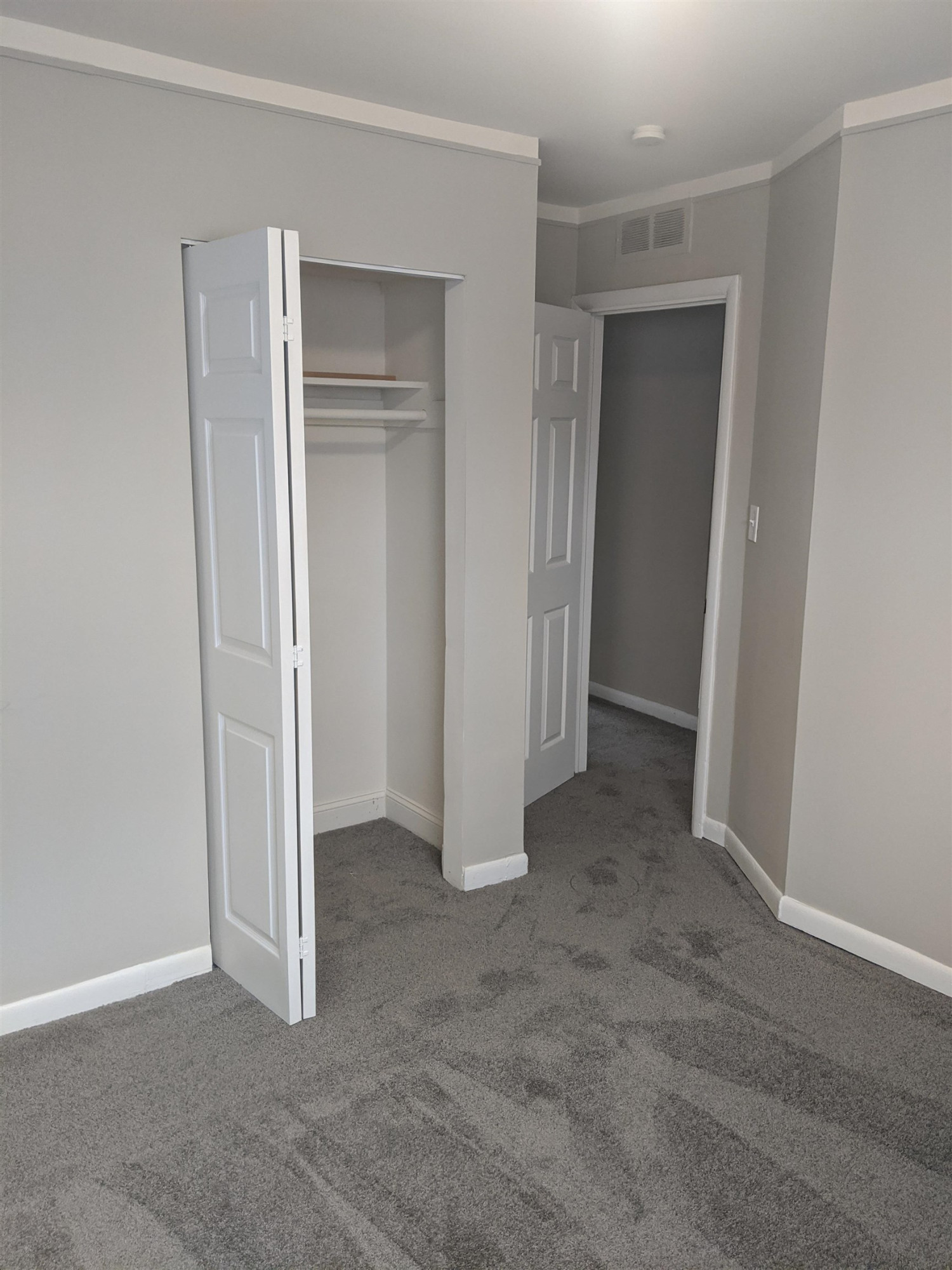 22020 Dante Street, Oak Park, MI 48237 — Photo 13