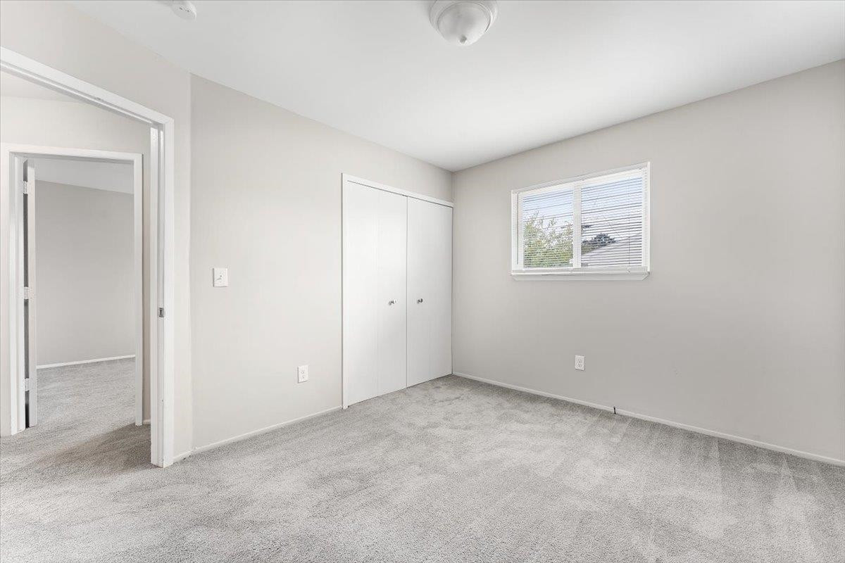 23021 Almond Avenue, Eastpointe, MI 48021 — Photo 6