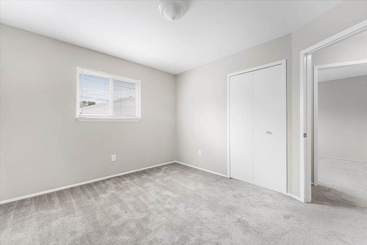 23021 Almond Avenue, Eastpointe, MI 48021 — Photo 8