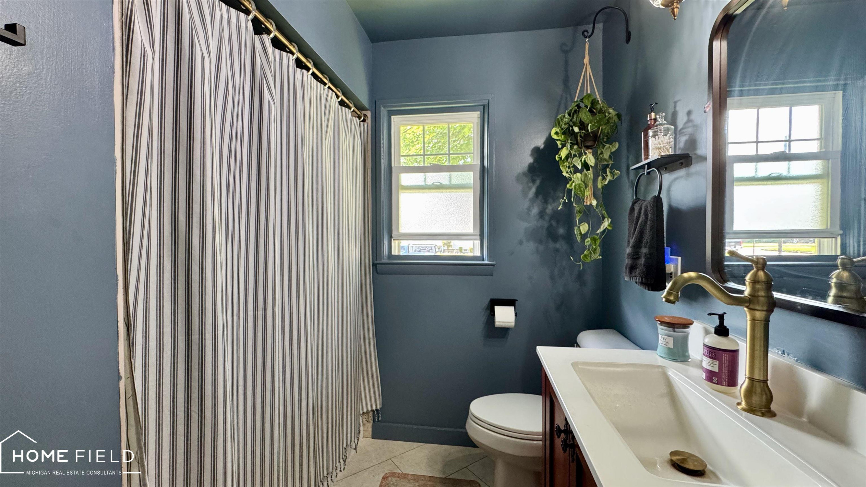 801 N Ball Street, Owosso, MI 48867 — Photo 21