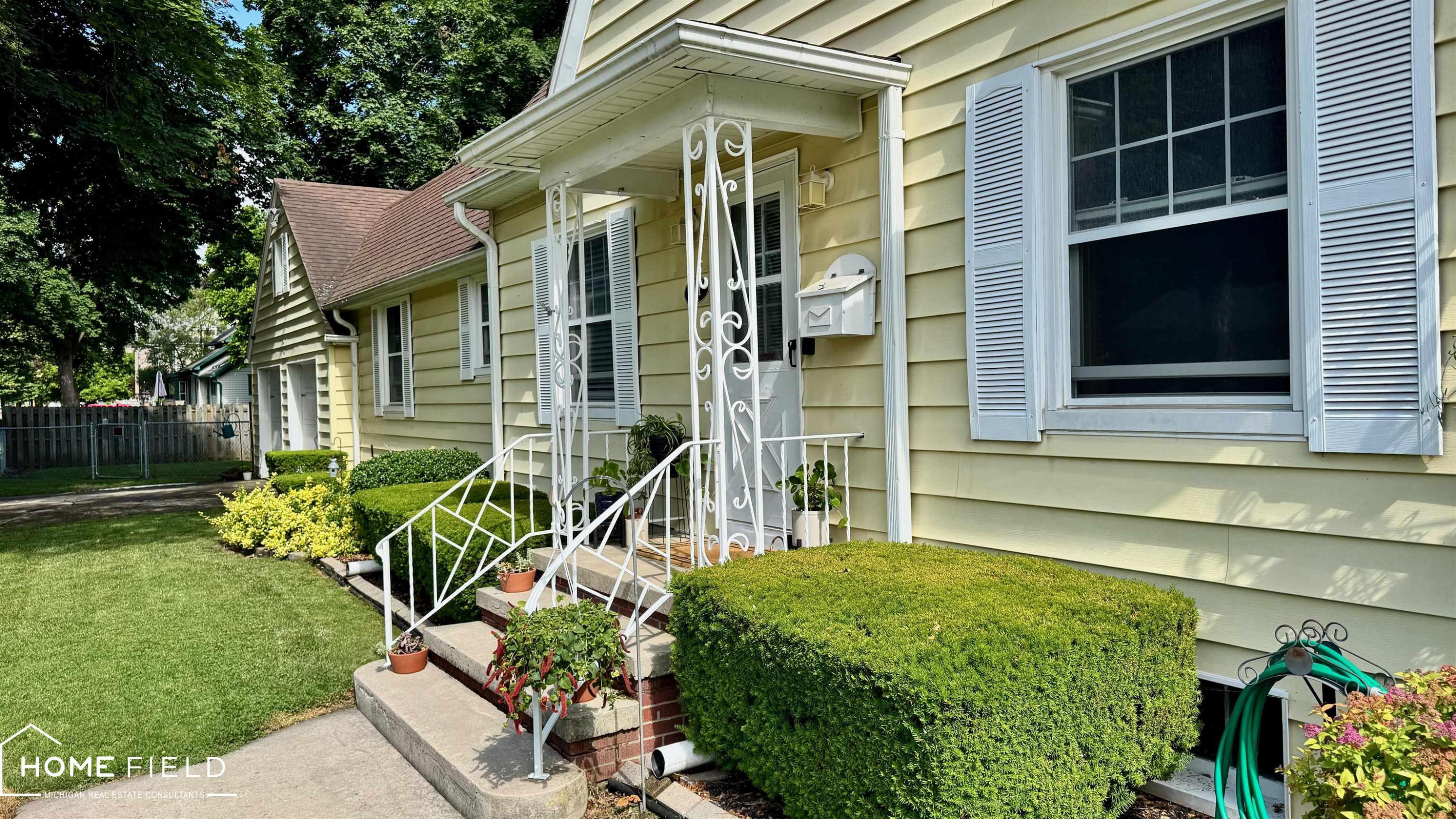 801 N Ball Street, Owosso, MI 48867 — Photo 31