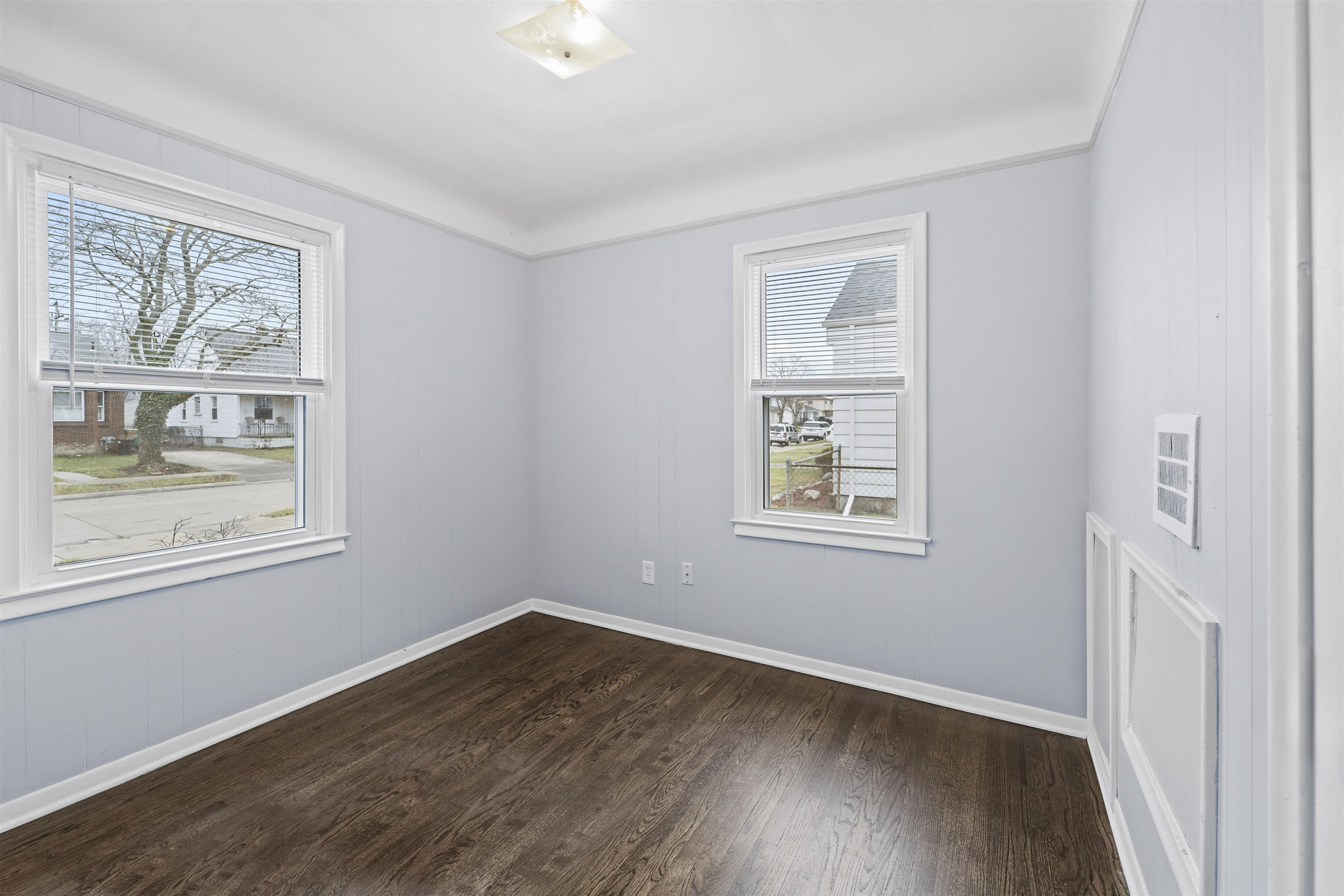22456 Gascony Avenue, Eastpointe, MI 48021 — Photo 10