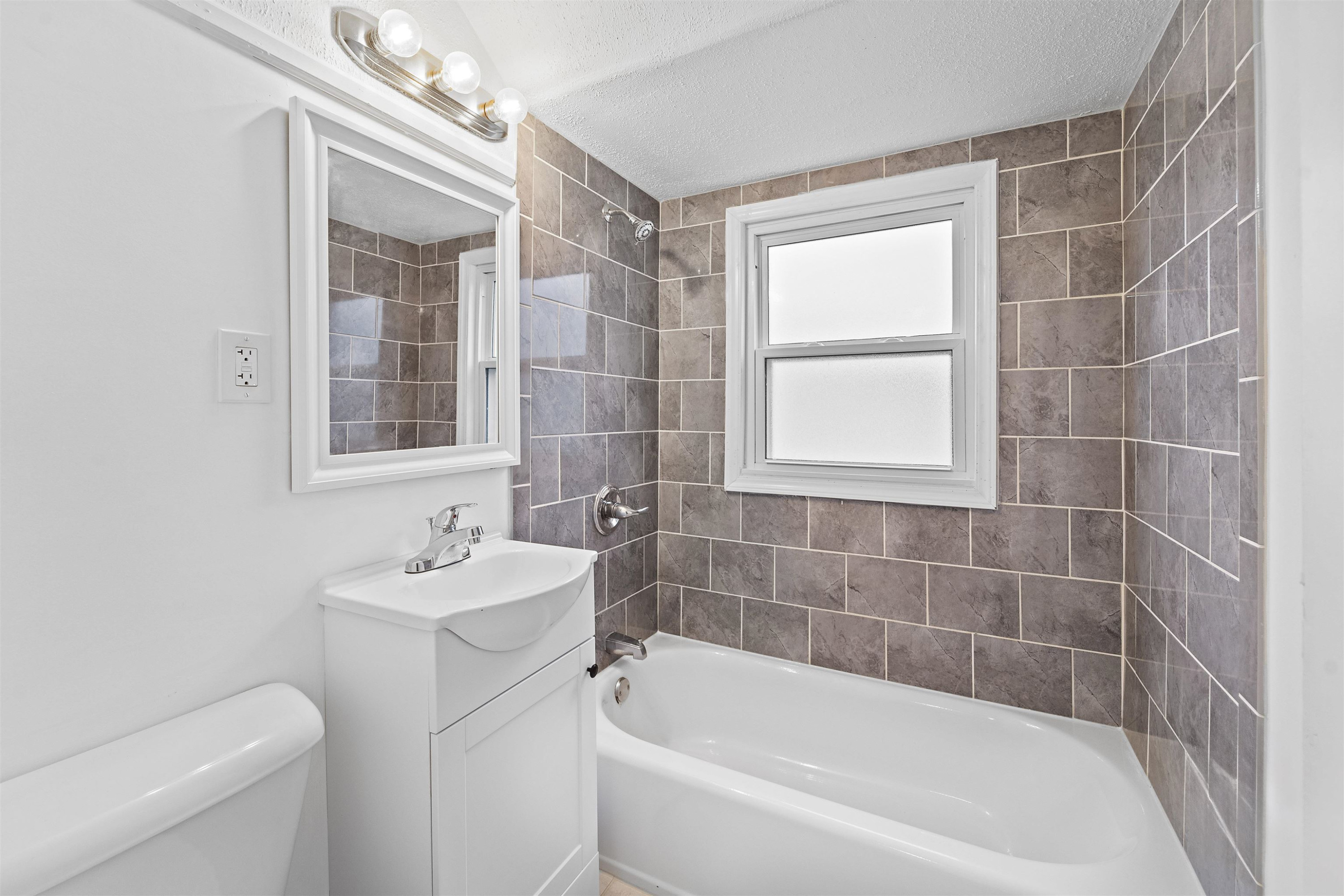 22456 Gascony Avenue, Eastpointe, MI 48021 — Photo 11