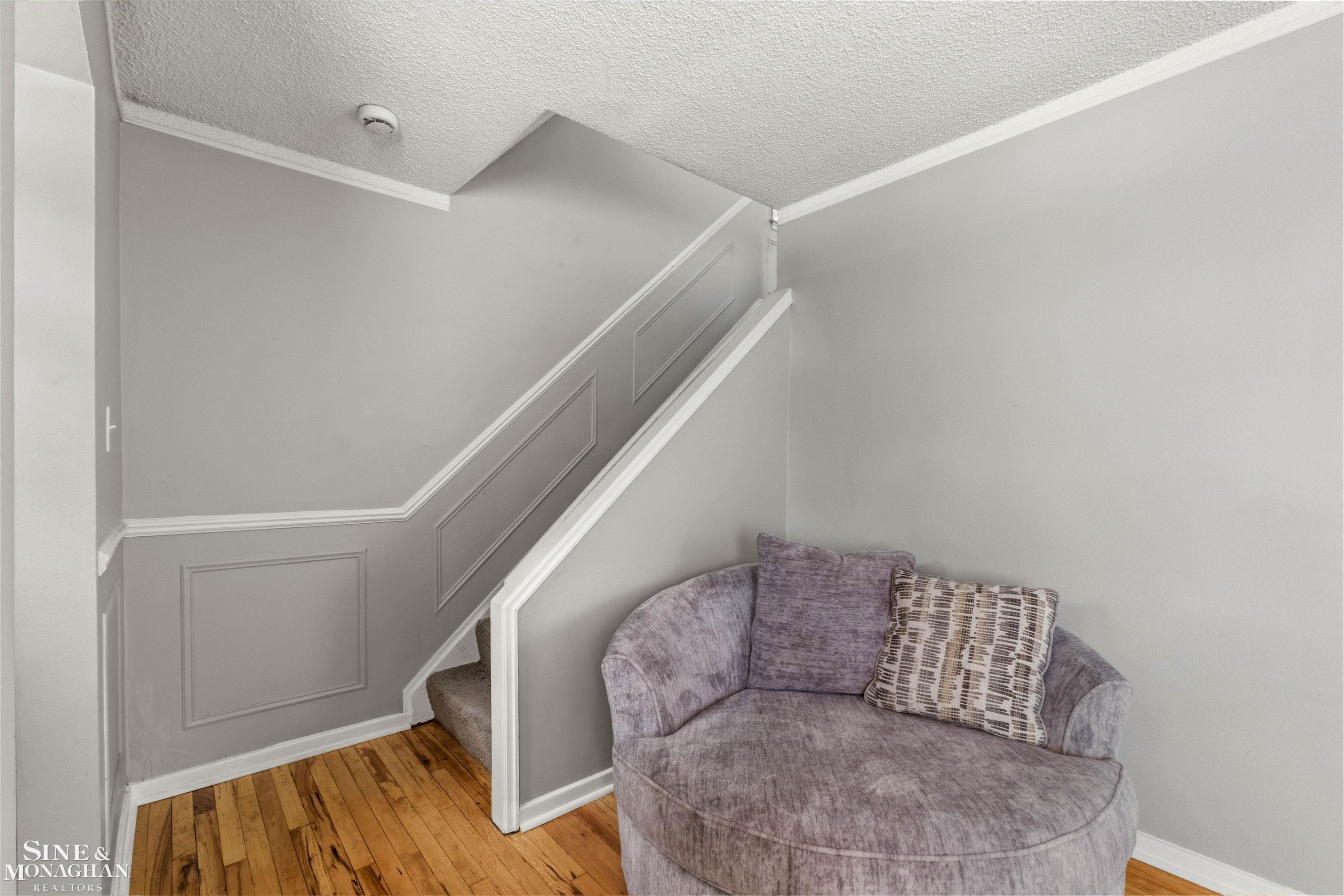 19282 Raymond Street, Grosse Pointe Woods, MI 48236 — Photo 4