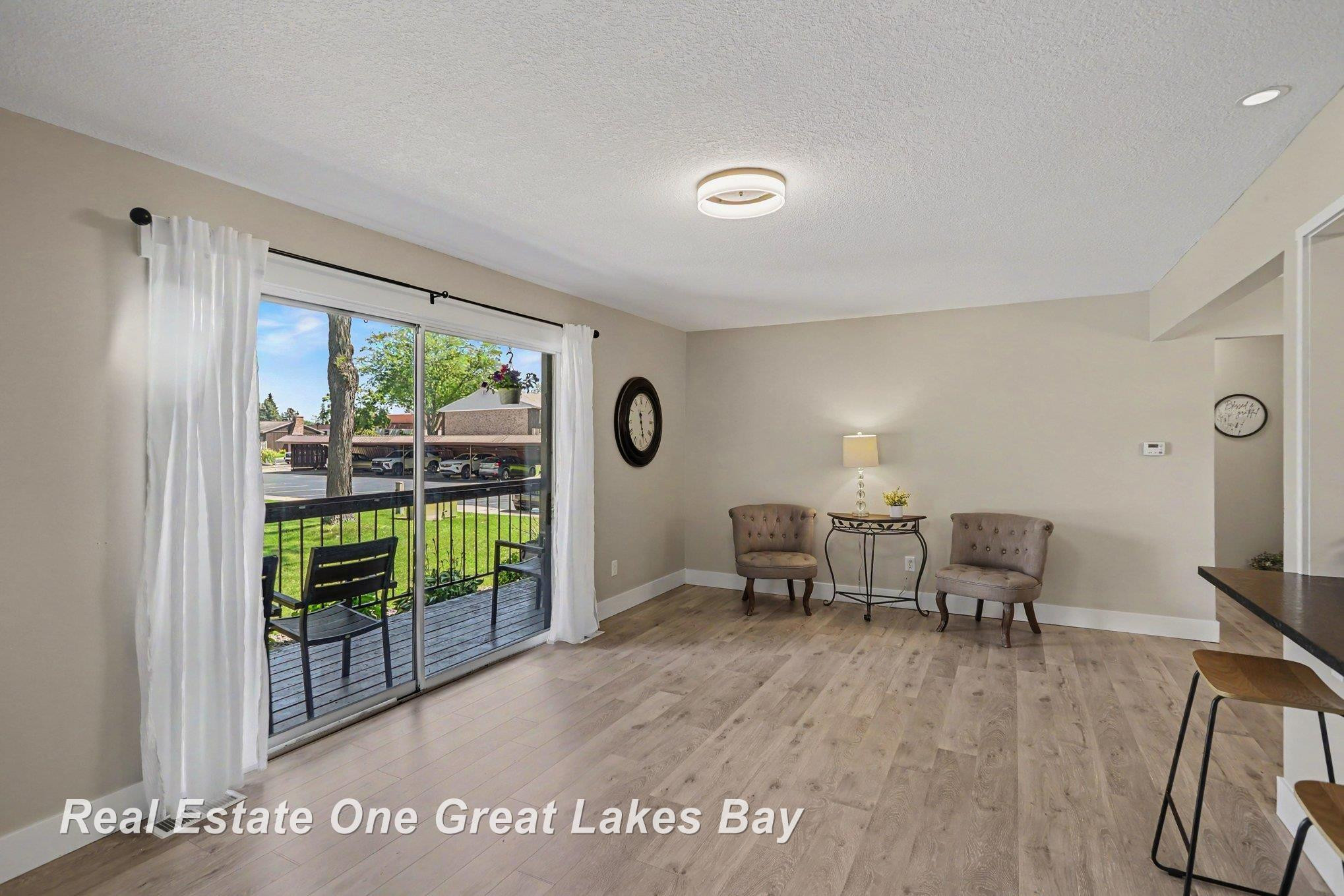 6091 Western Drive, Saginaw, MI 48638 — Photo 5