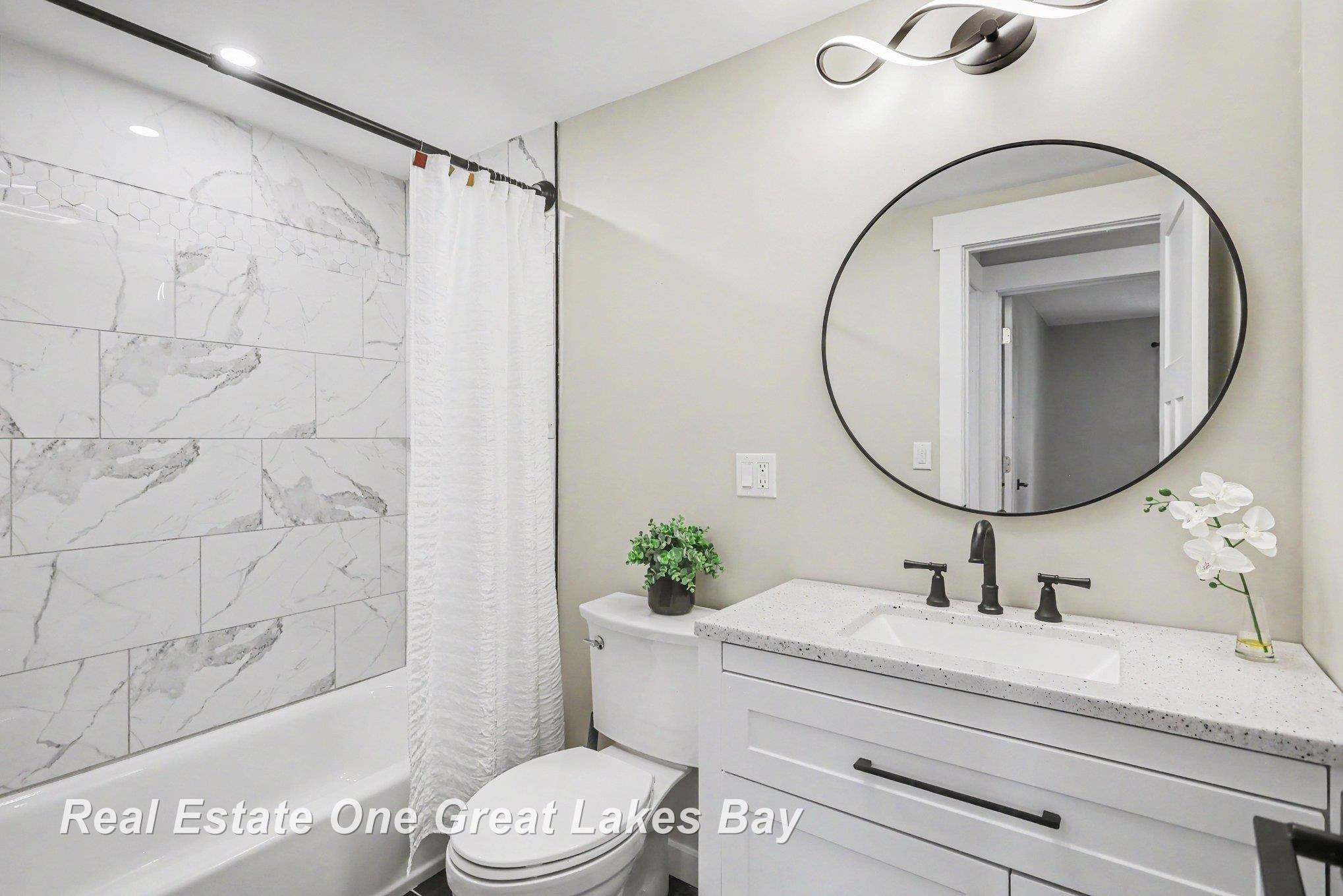 6091 Western Drive, Saginaw, MI 48638 — Photo 10