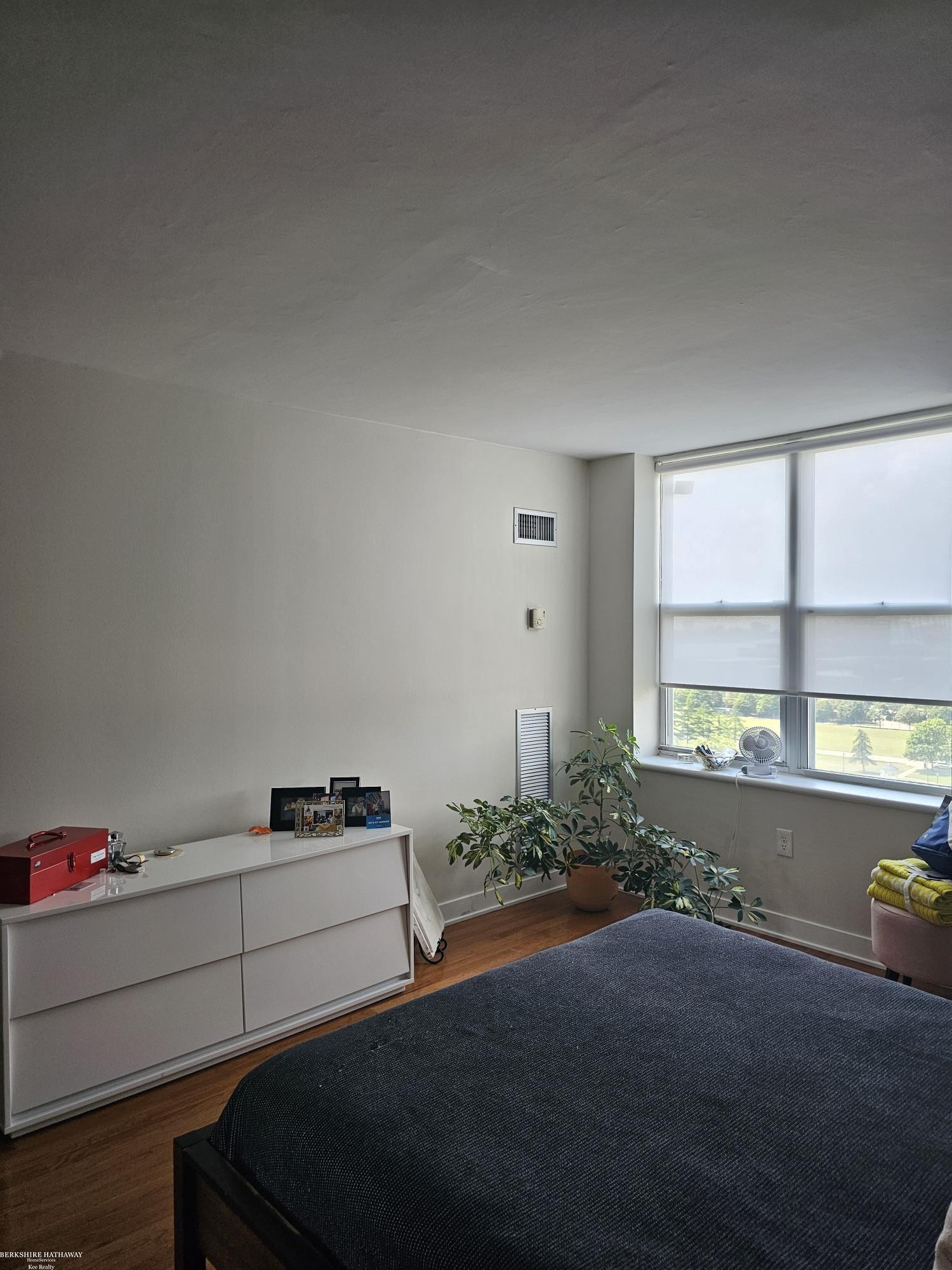 250 E Harbortown #1110 Drive, 1110, Detroit, MI 48207 — Photo 26