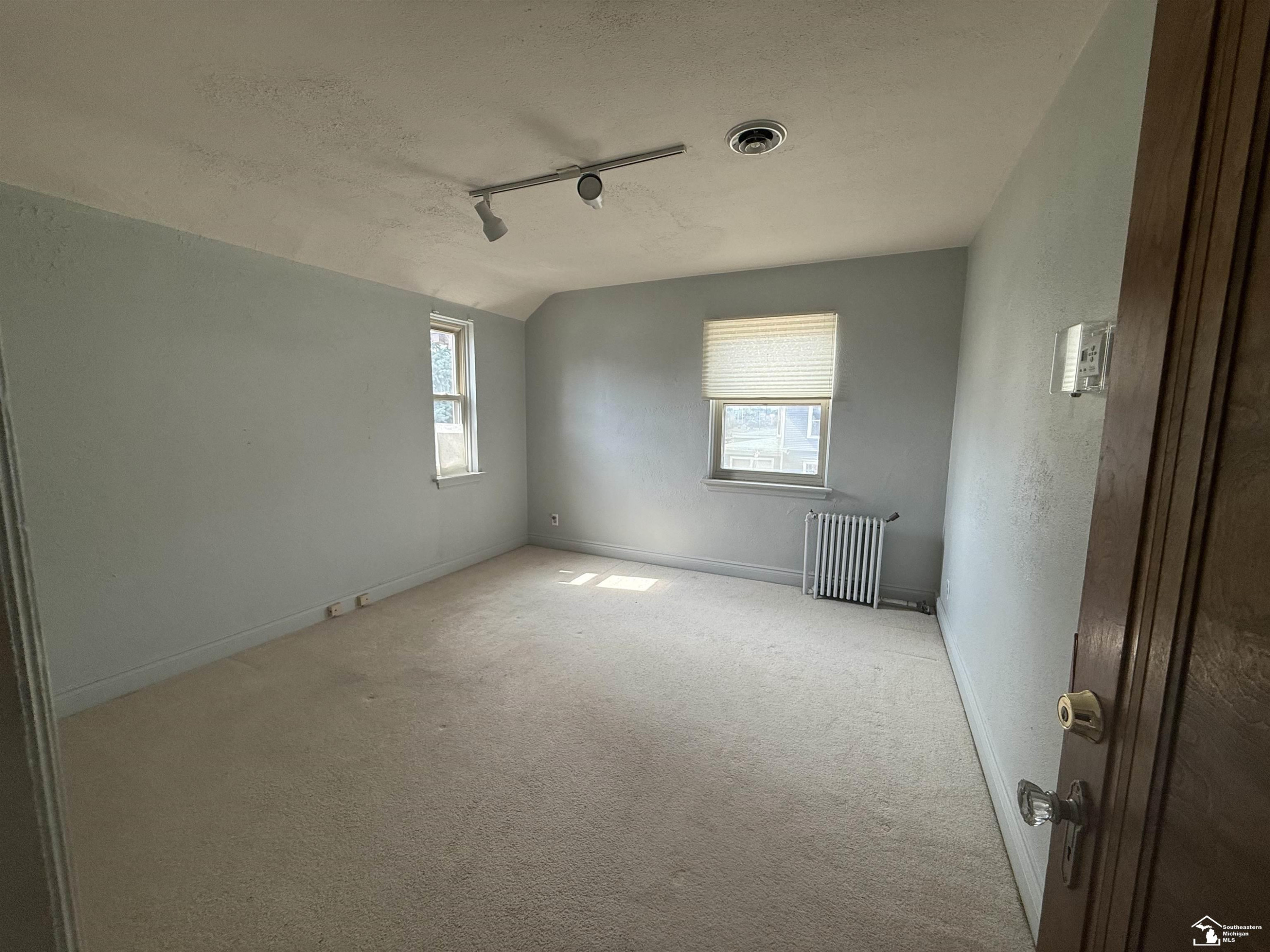 708 S Monroe Street, Monroe, MI 48161 — Photo 8