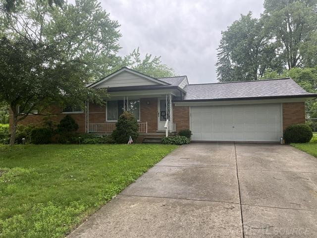 53039 Dryden Street, Utica, MI 48316
