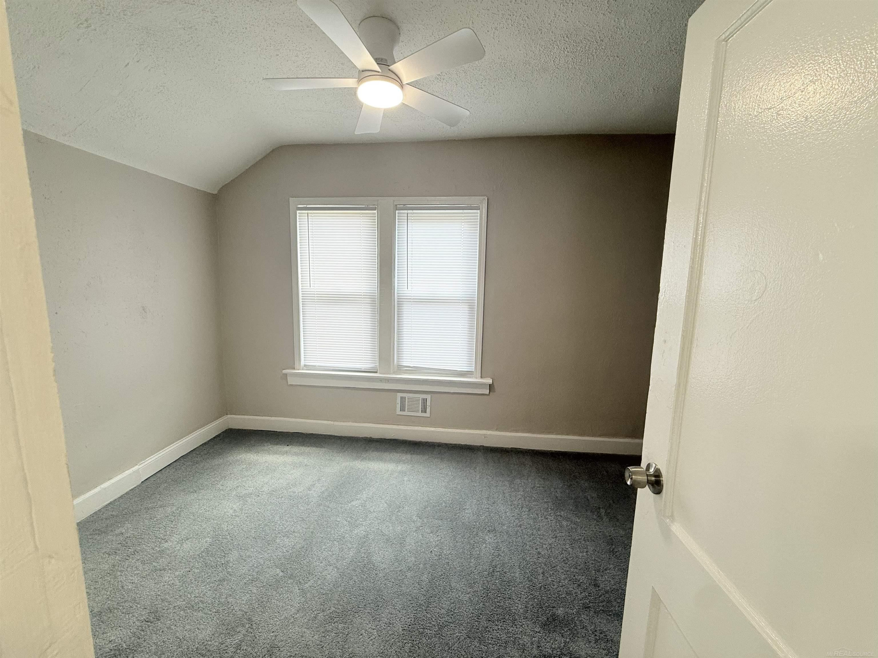 20470 Kentucky Street, Detroit, MI 48221 — Photo 19