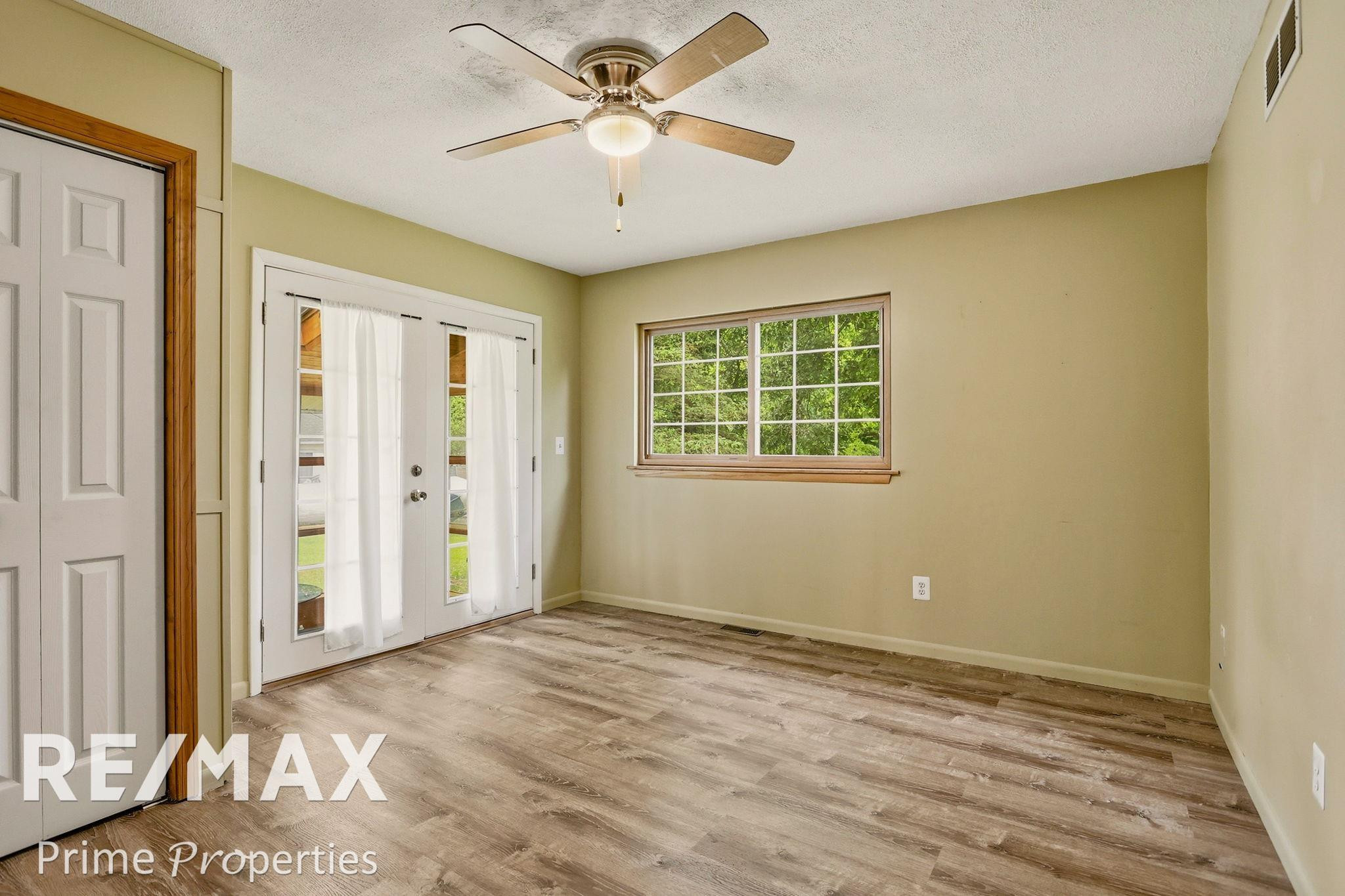 594 Lou Alice Drive, Columbiaville, MI 48421 — Photo 16