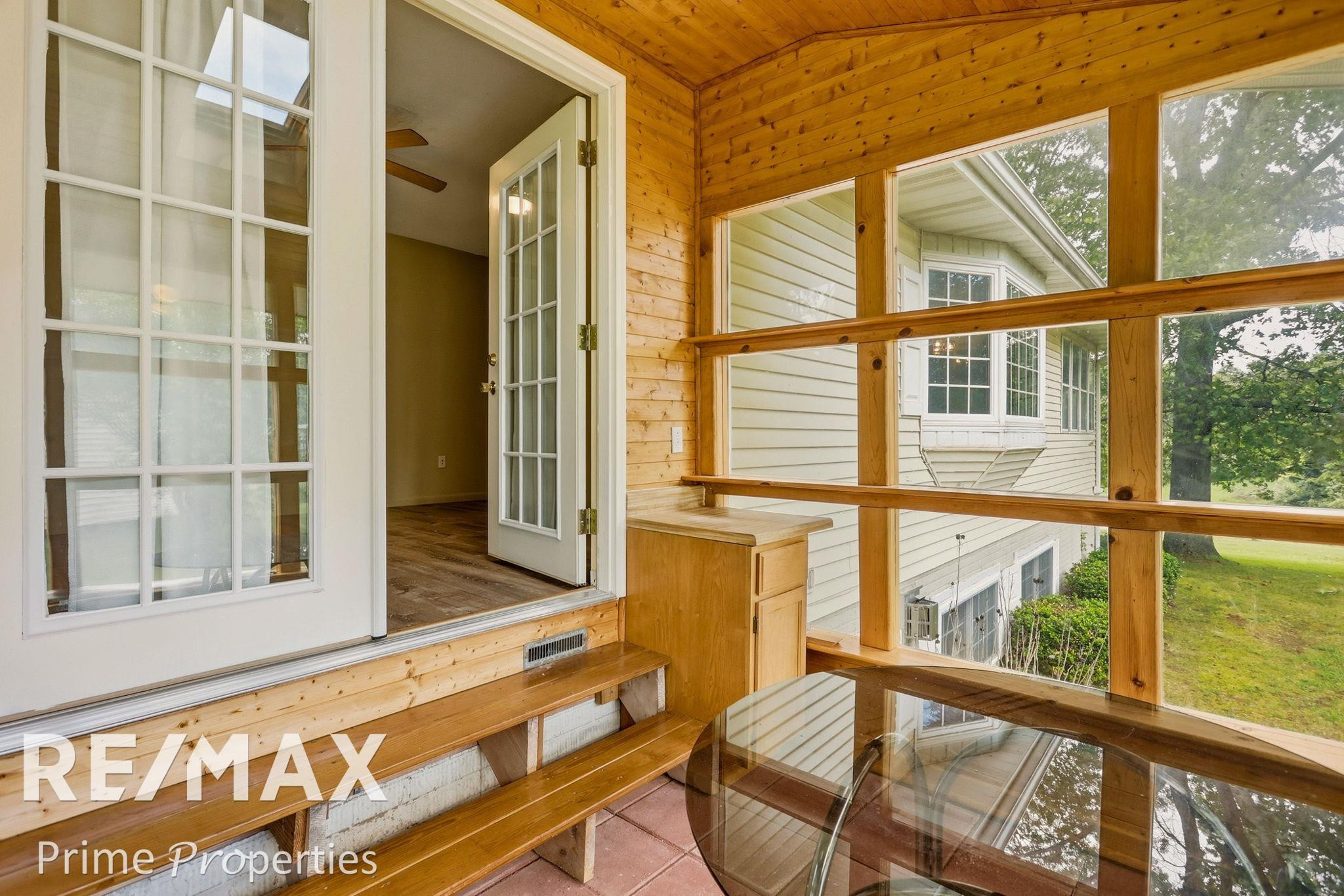 594 Lou Alice Drive, Columbiaville, MI 48421 — Photo 18