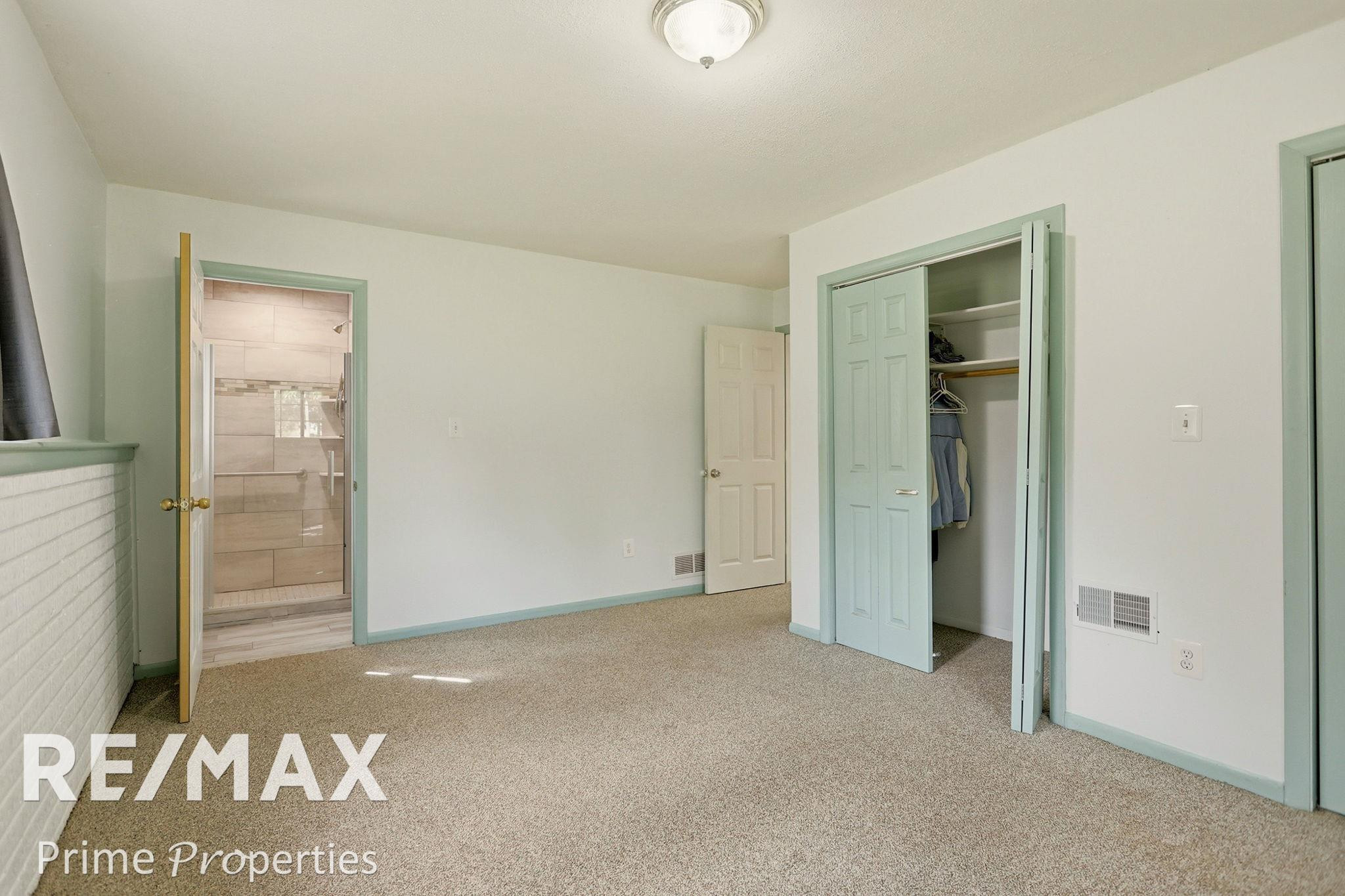 594 Lou Alice Drive, Columbiaville, MI 48421 — Photo 37