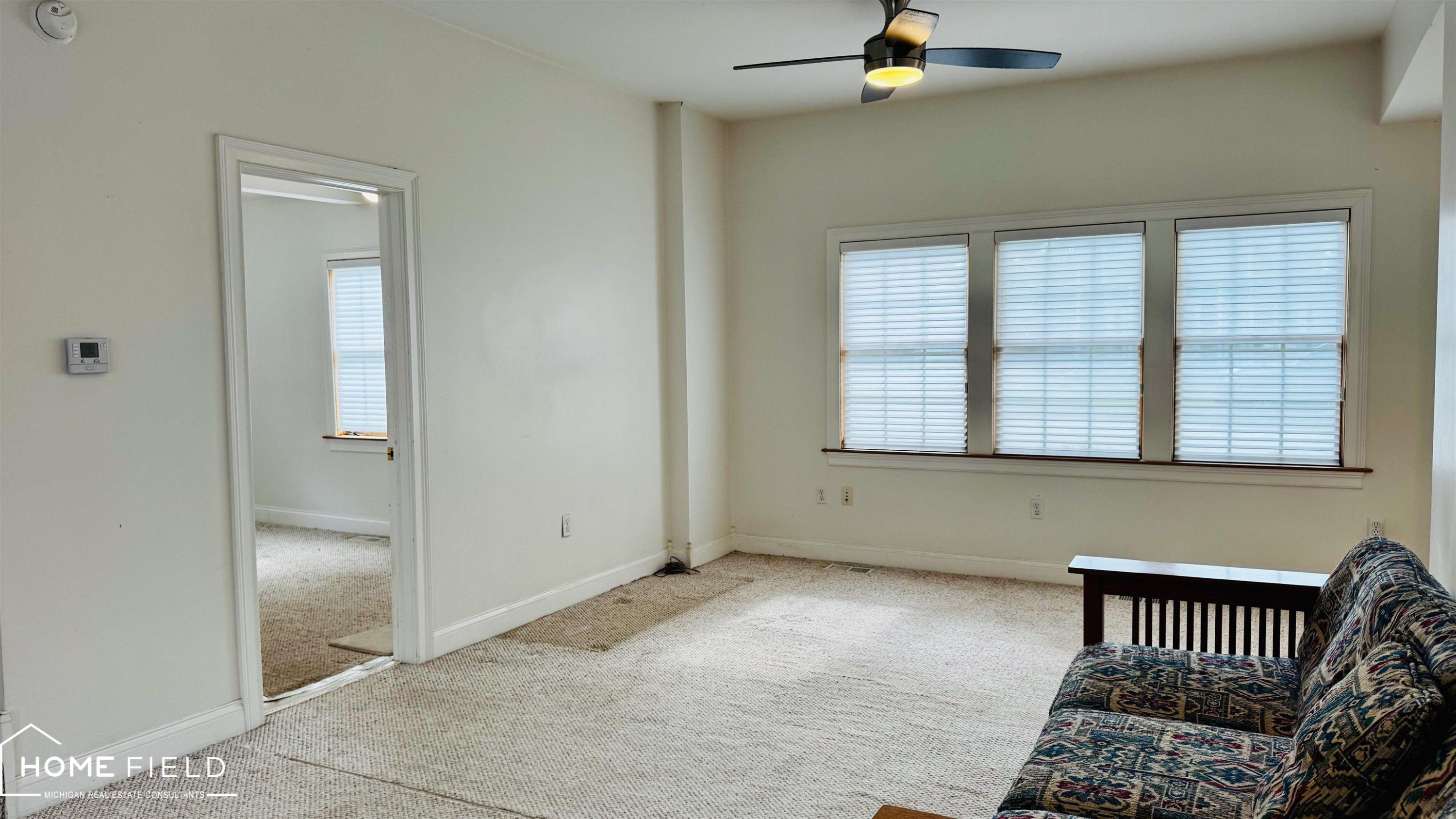 531 Randolph Street, Owosso, MI 48867 — Photo 9