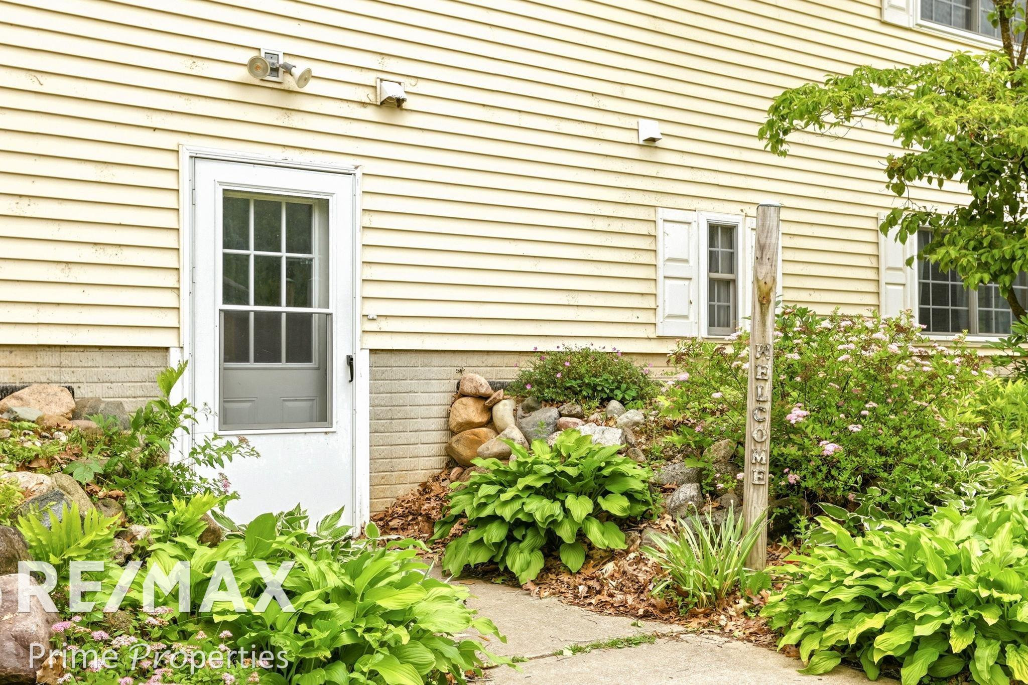 594 Lou Alice Drive, Columbiaville, MI 48421 — Photo 42
