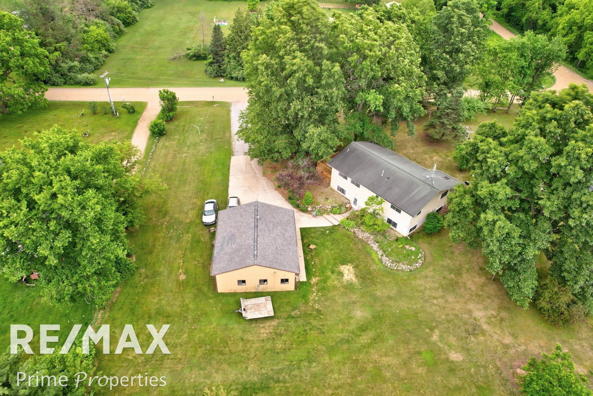 594 Lou Alice Drive, Columbiaville, MI 48421 — Photo 53