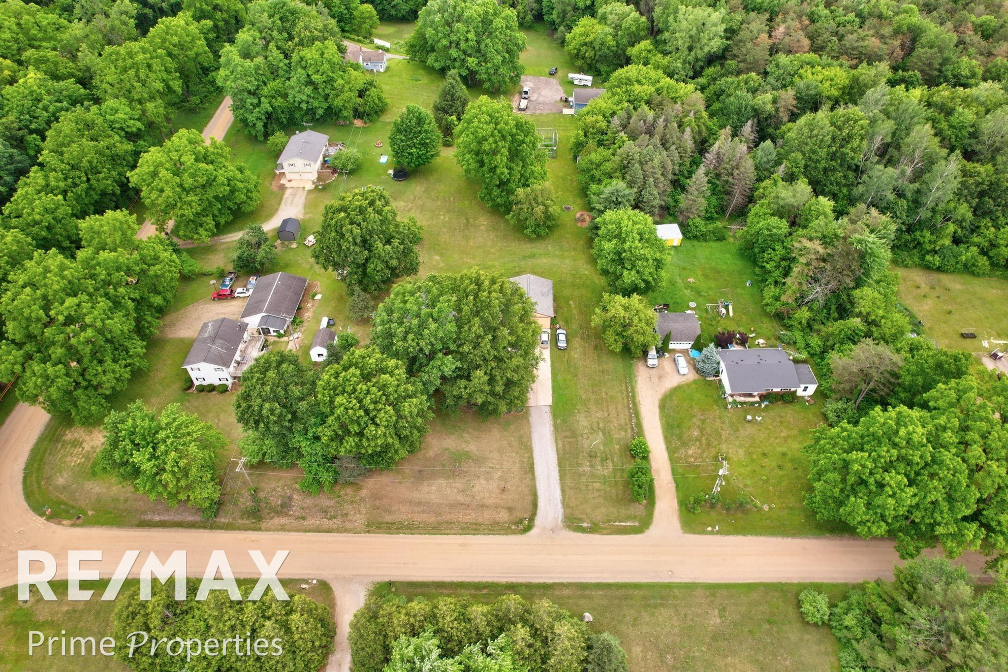 594 Lou Alice Drive, Columbiaville, MI 48421 — Photo 55