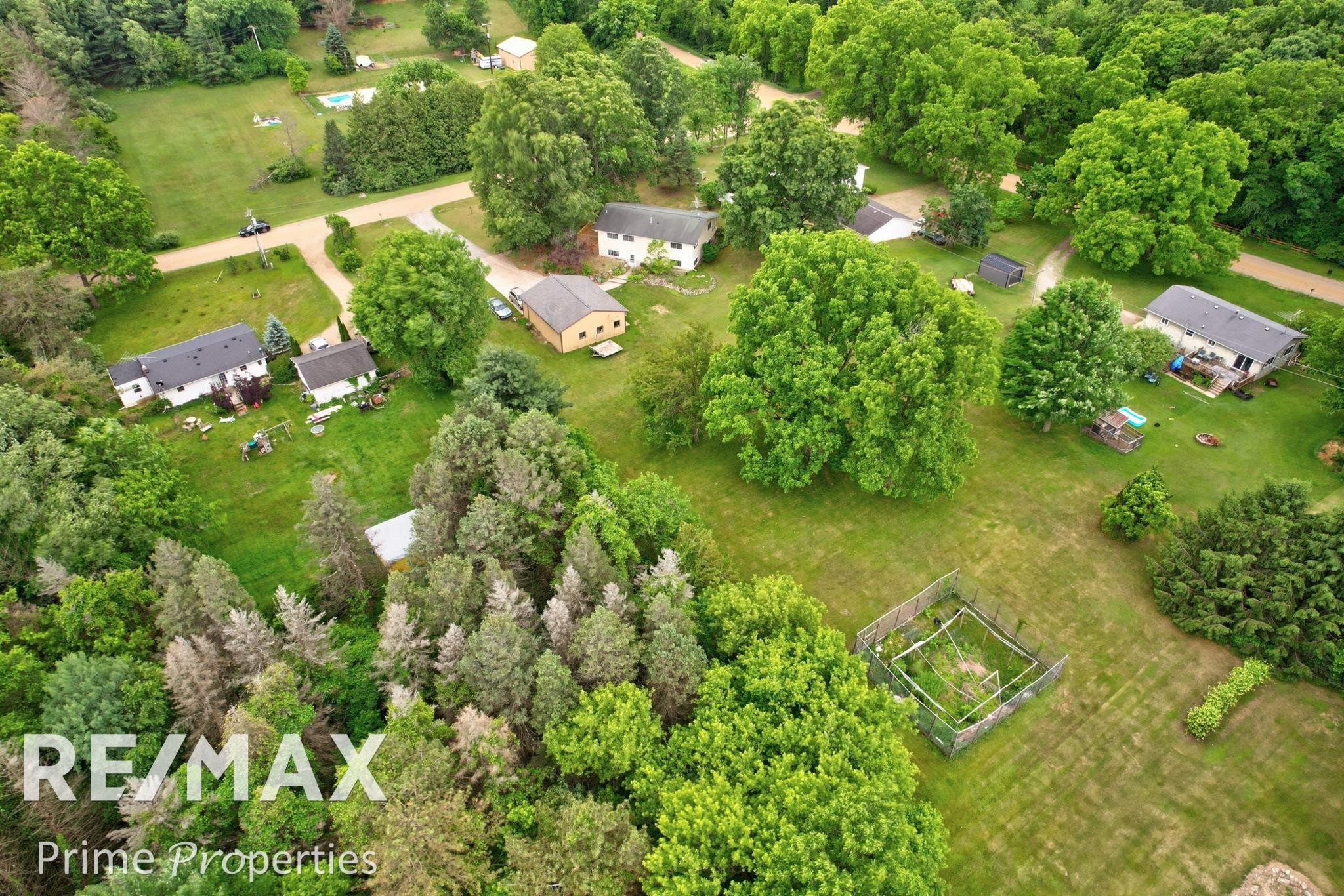 594 Lou Alice Drive, Columbiaville, MI 48421 — Photo 59