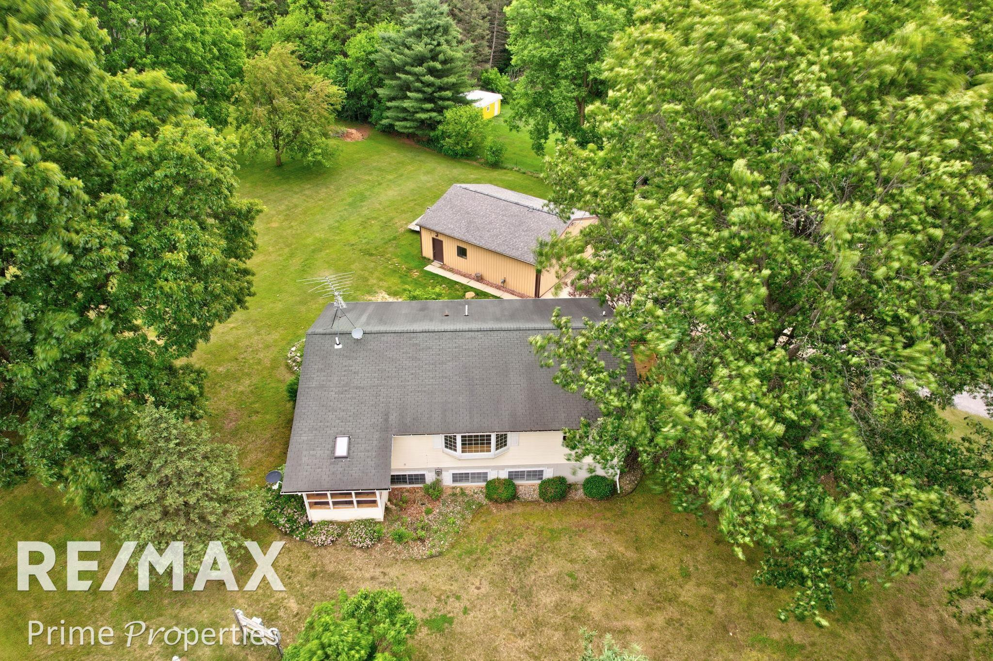594 Lou Alice Drive, Columbiaville, MI 48421 — Photo 61