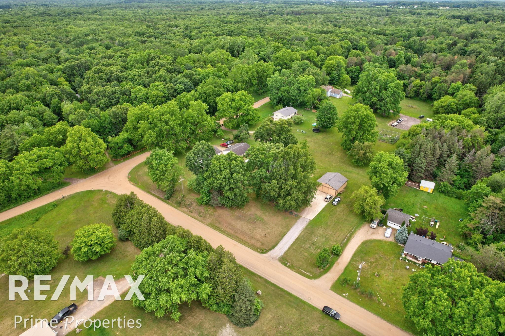 594 Lou Alice Drive, Columbiaville, MI 48421 — Photo 62