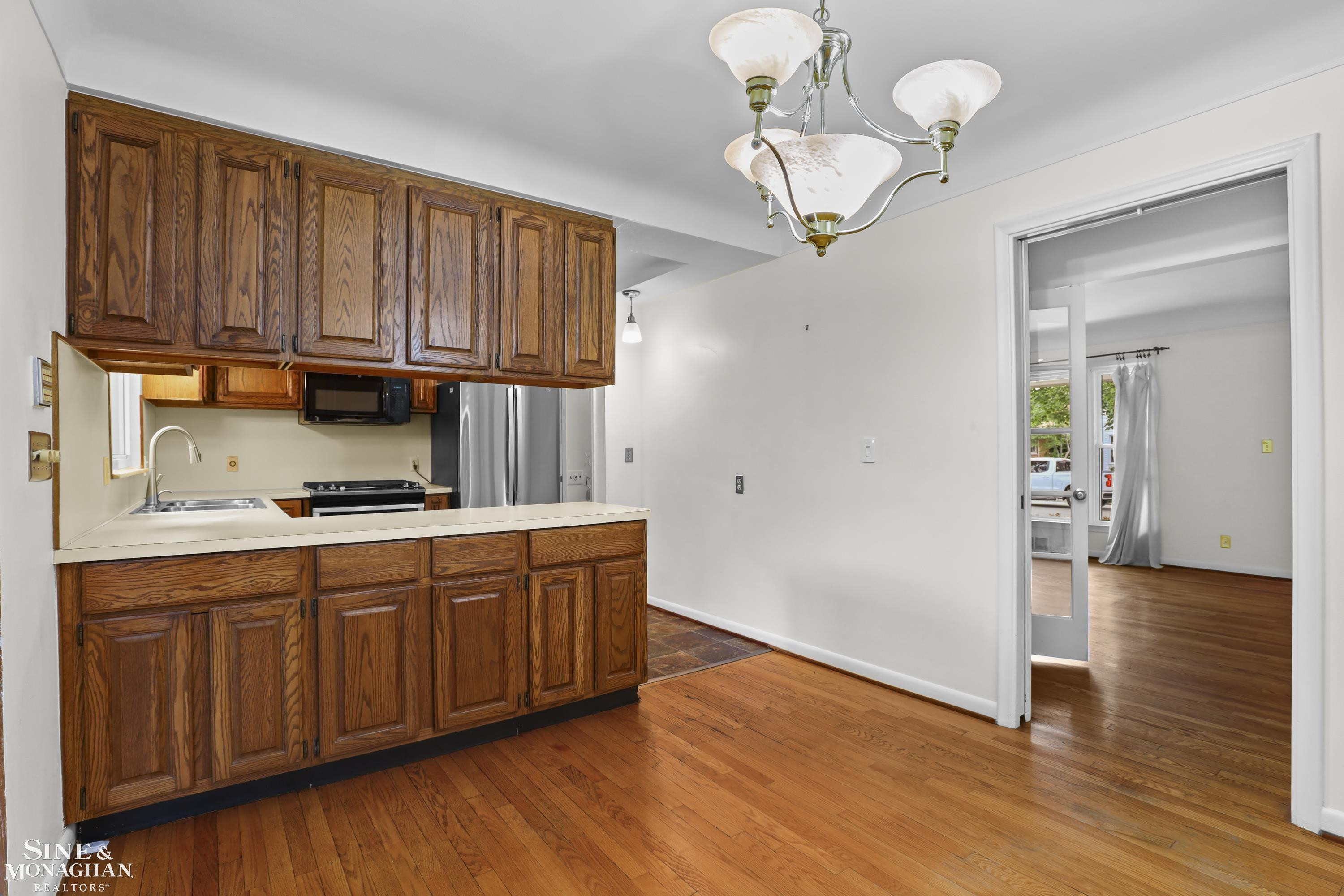 20631 Wedgewood Drive, Grosse Pointe Woods, MI 48236 — Photo 10