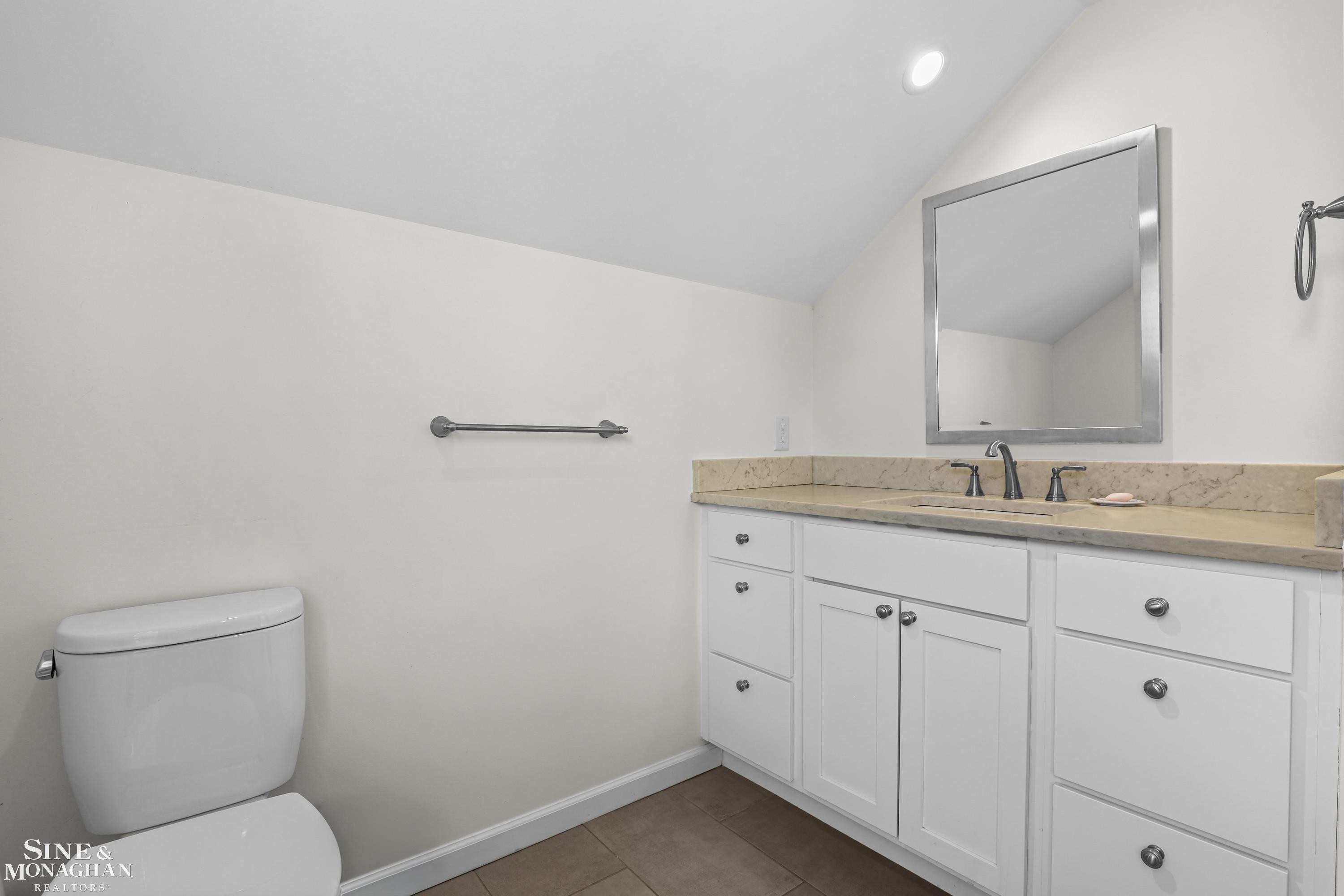 20631 Wedgewood Drive, Grosse Pointe Woods, MI 48236 — Photo 27