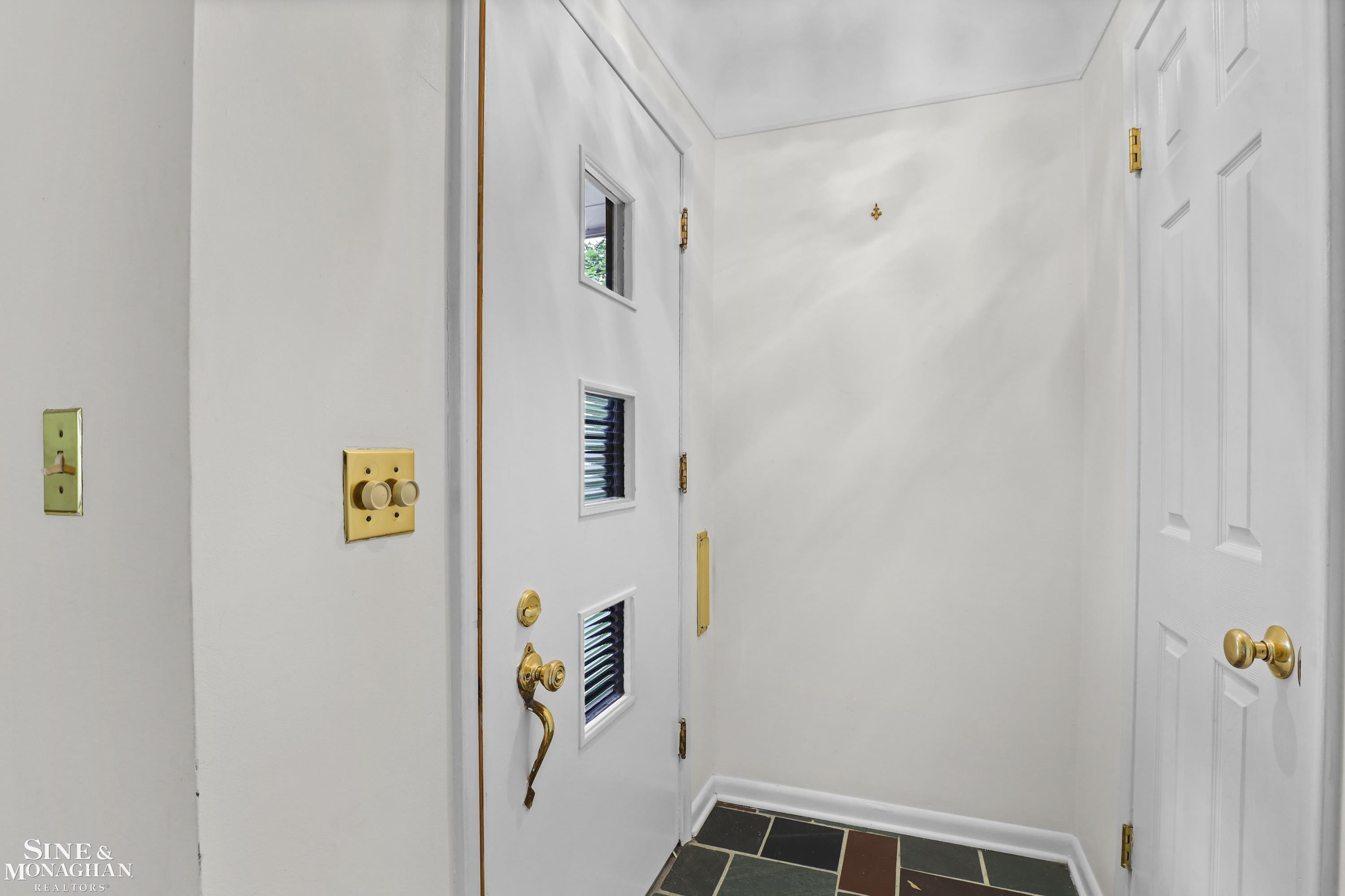 20631 Wedgewood Drive, Grosse Pointe Woods, MI 48236 — Photo 42