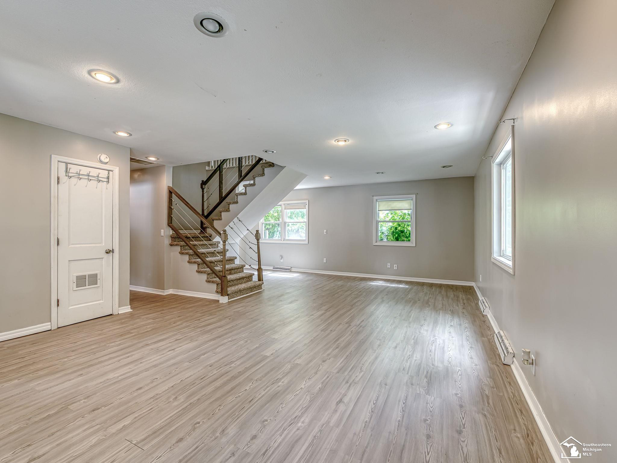 3881 E Stein Road, La Salle, MI — Photo 4