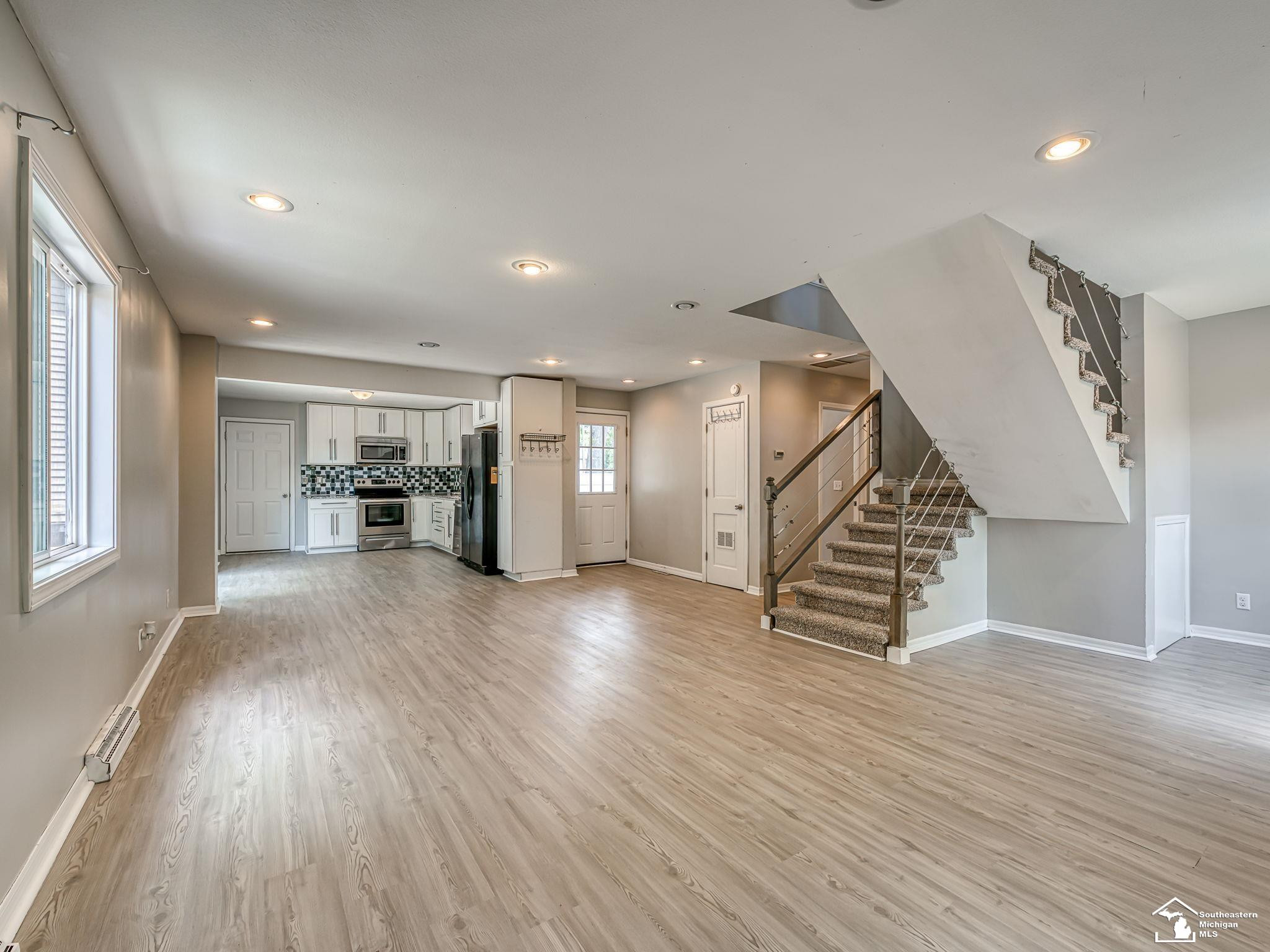 3881 E Stein Road, La Salle, MI — Photo 5