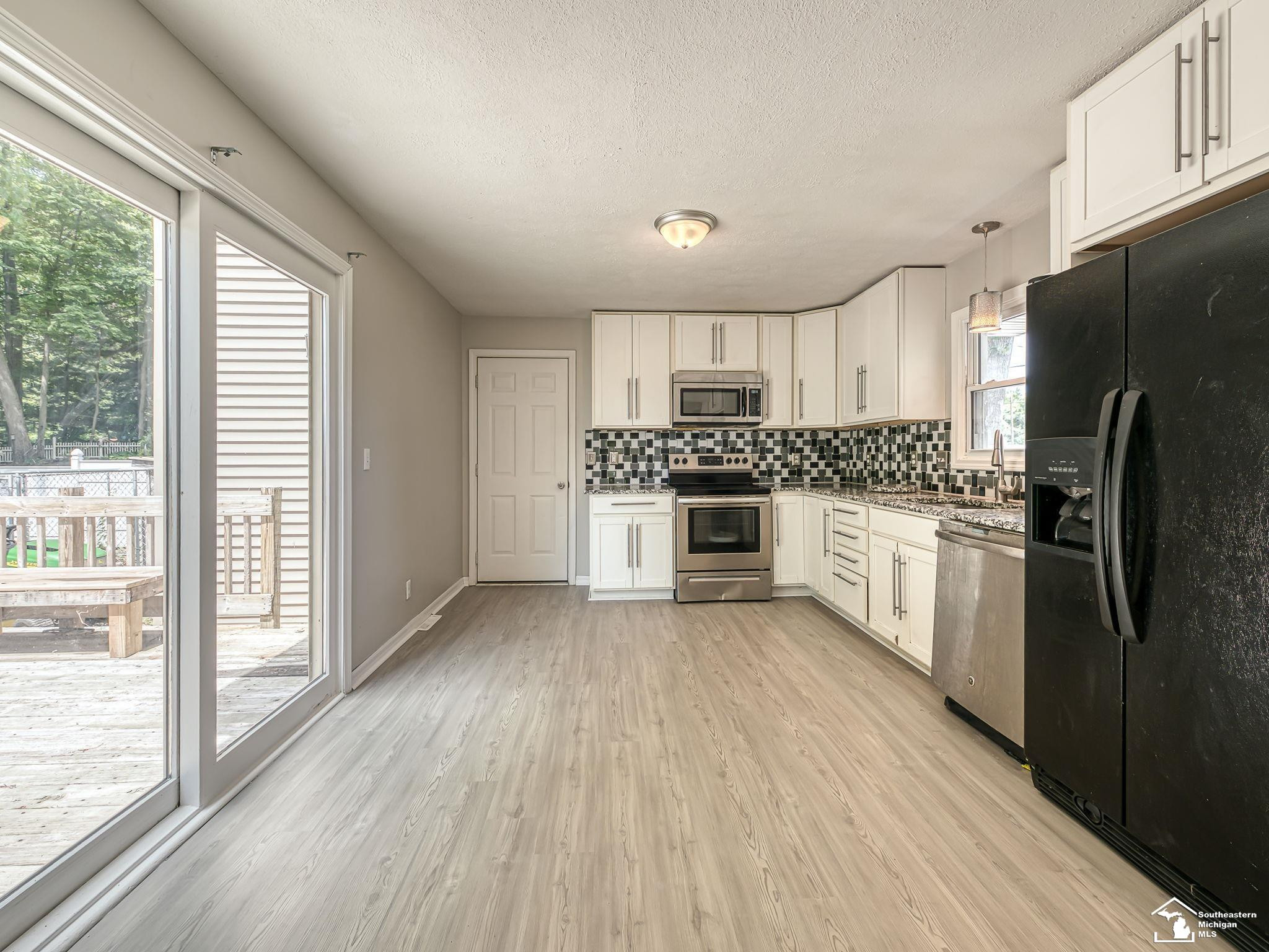 3881 E Stein Road, La Salle, MI — Photo 7