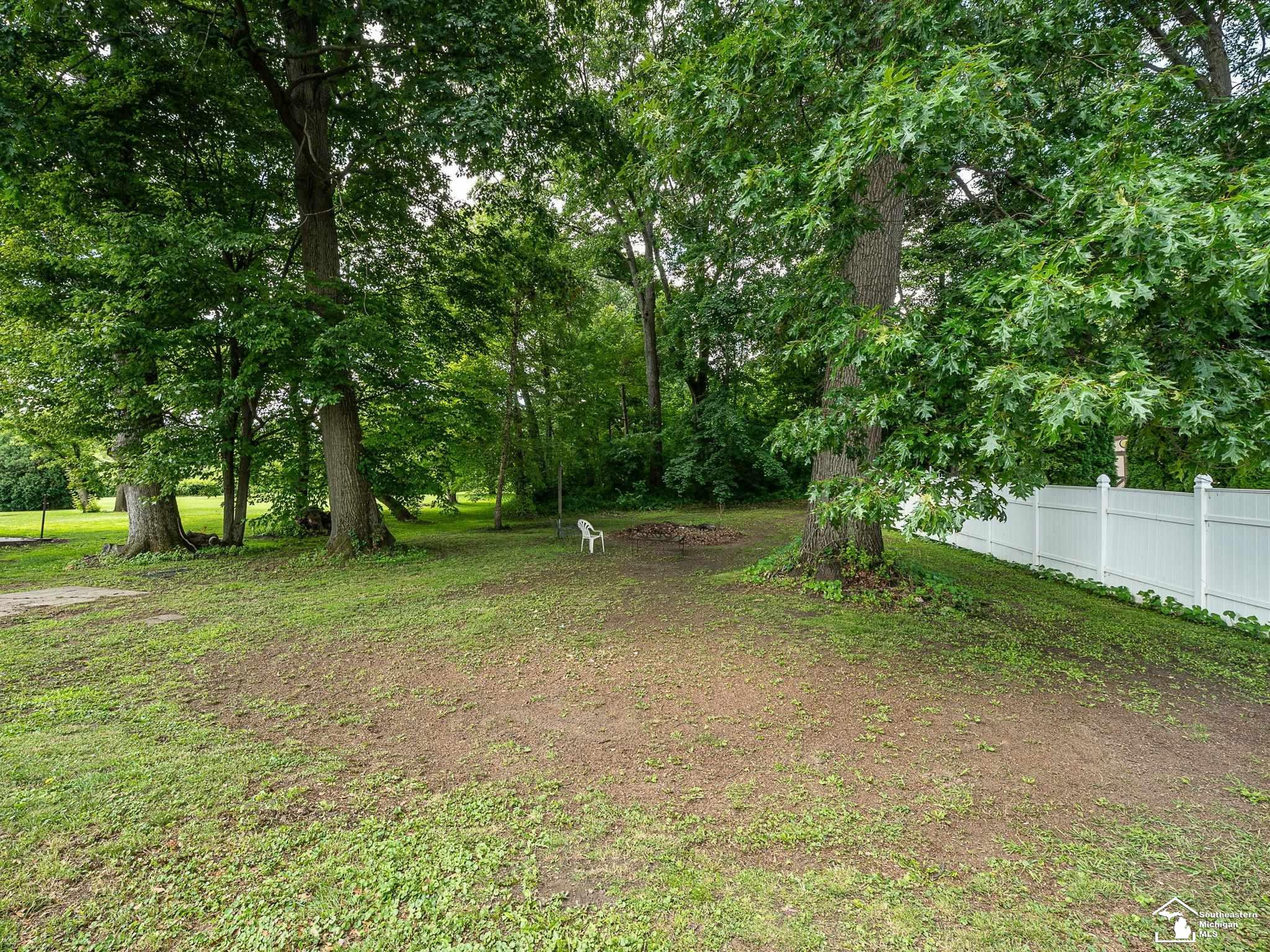 3881 E Stein Road, La Salle, MI — Photo 36