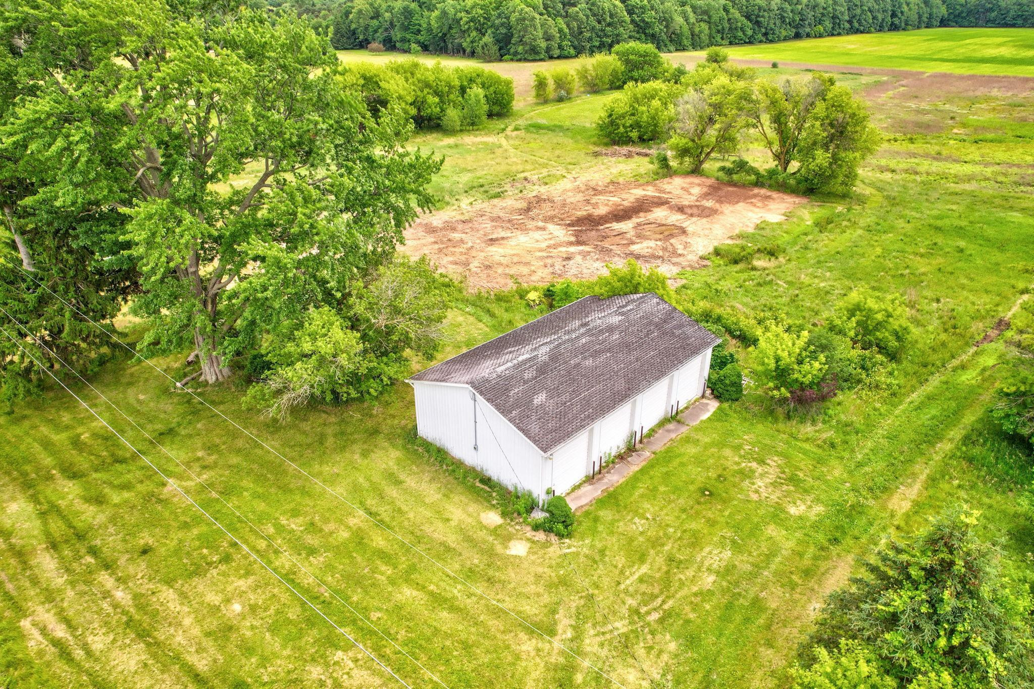 7670 E Curtis Road, Frankenmuth, MI 48734 — Photo 9
