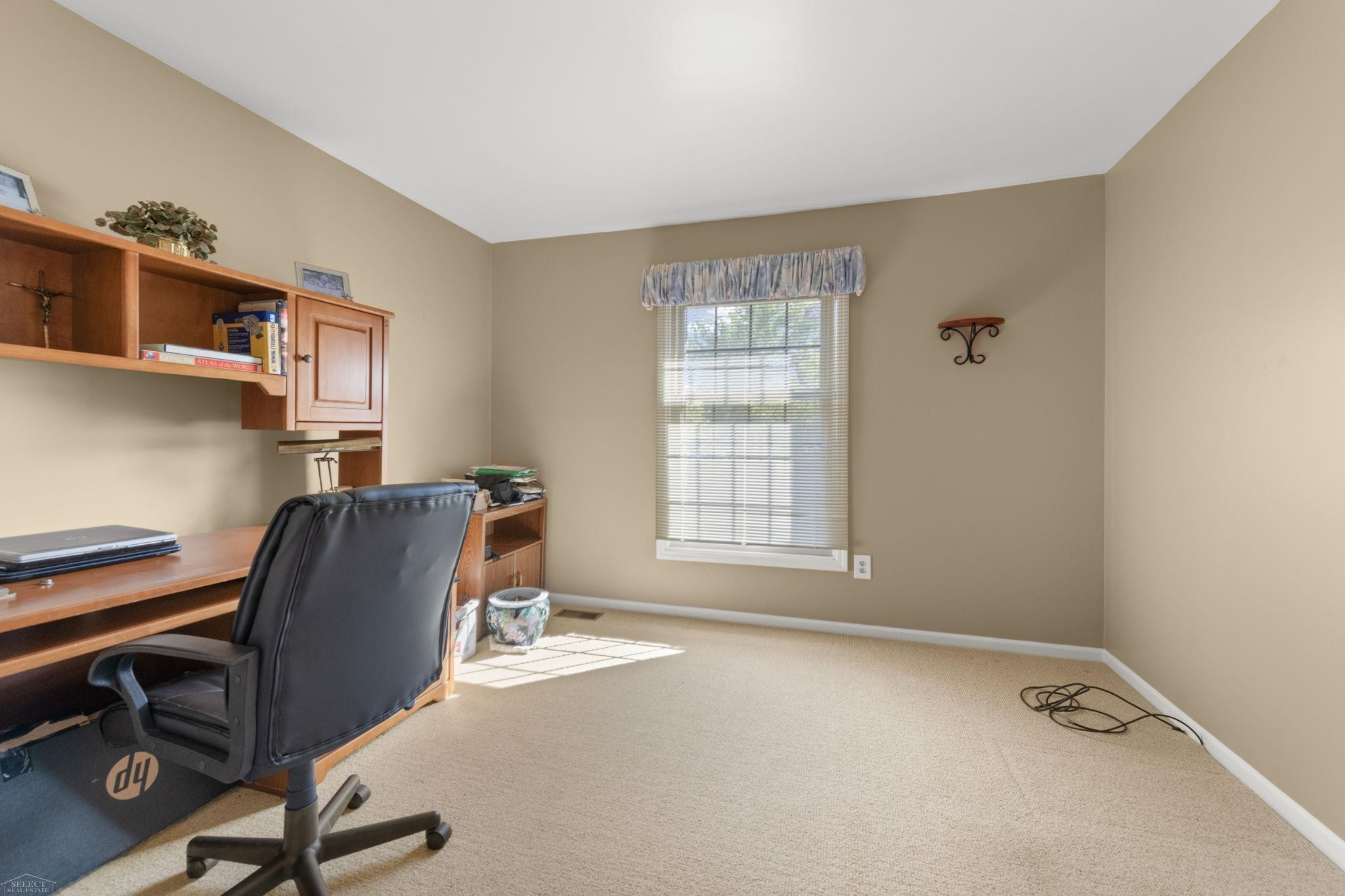49431 Ferrisburg Court, Shelby Twp, MI 48315 — Photo 18