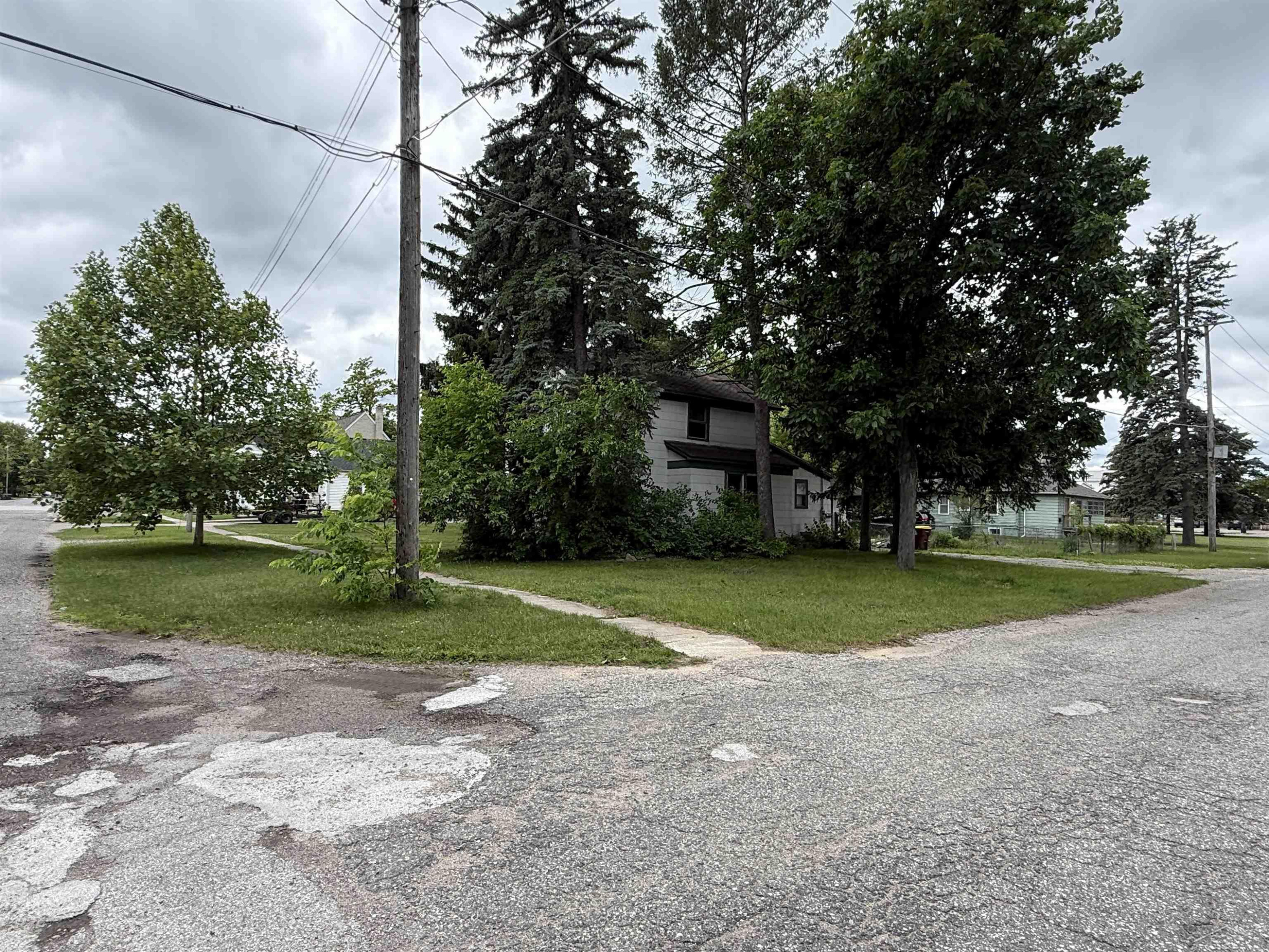 123 N Clark Street, Chesaning, MI 48616 — Photo 3