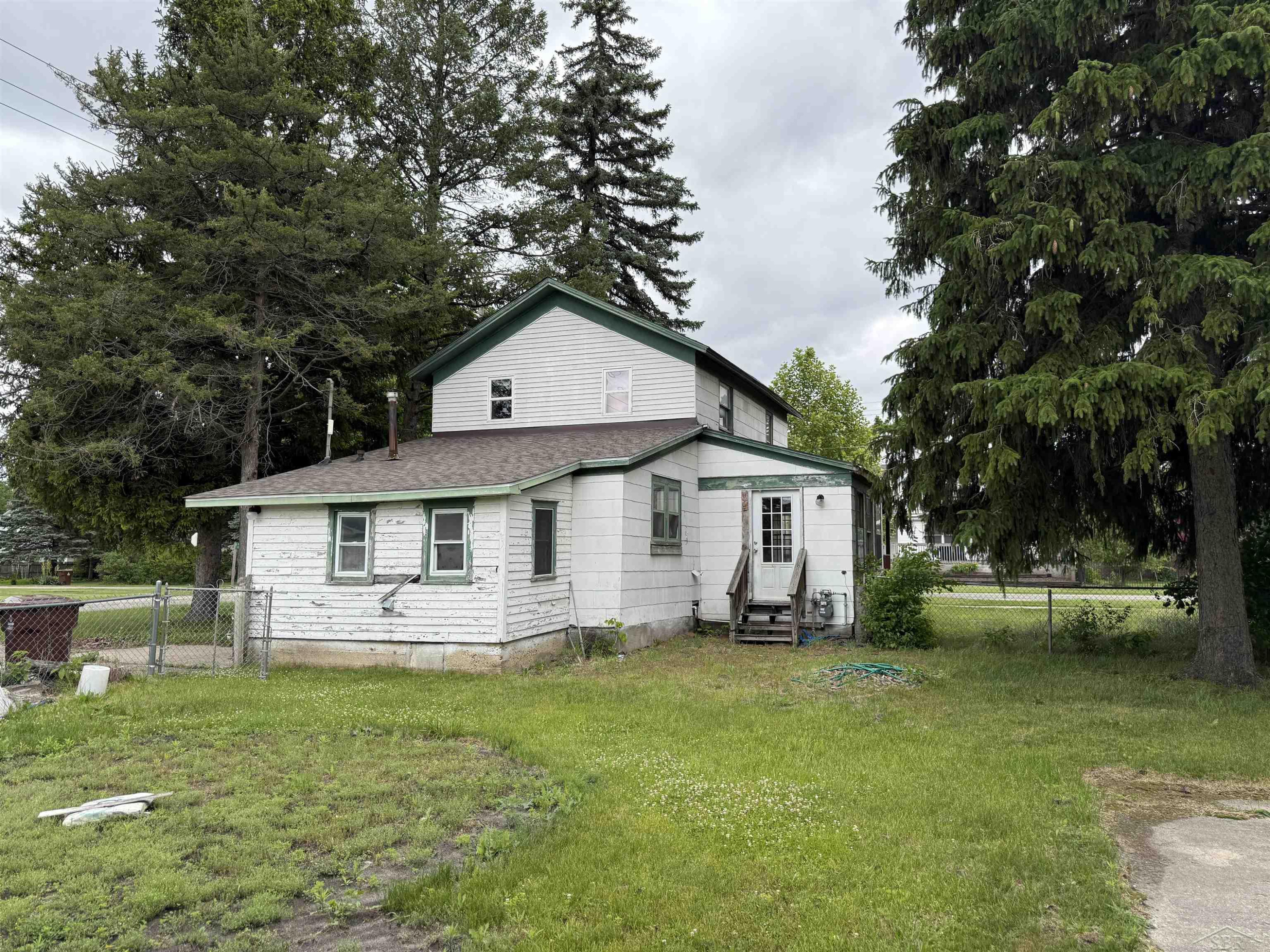 123 N Clark Street, Chesaning, MI 48616 — Photo 5