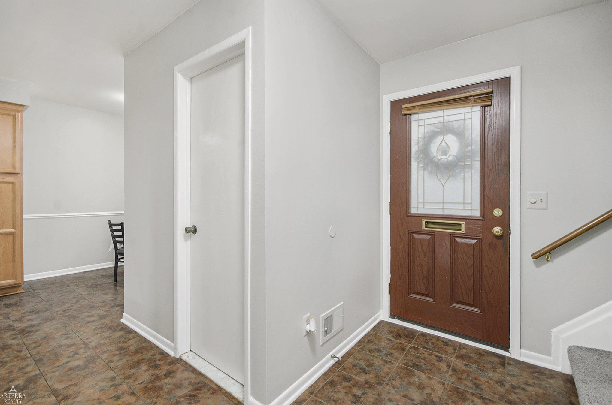 889 Kirts Boulevard, Troy, MI 48084 — Photo 2