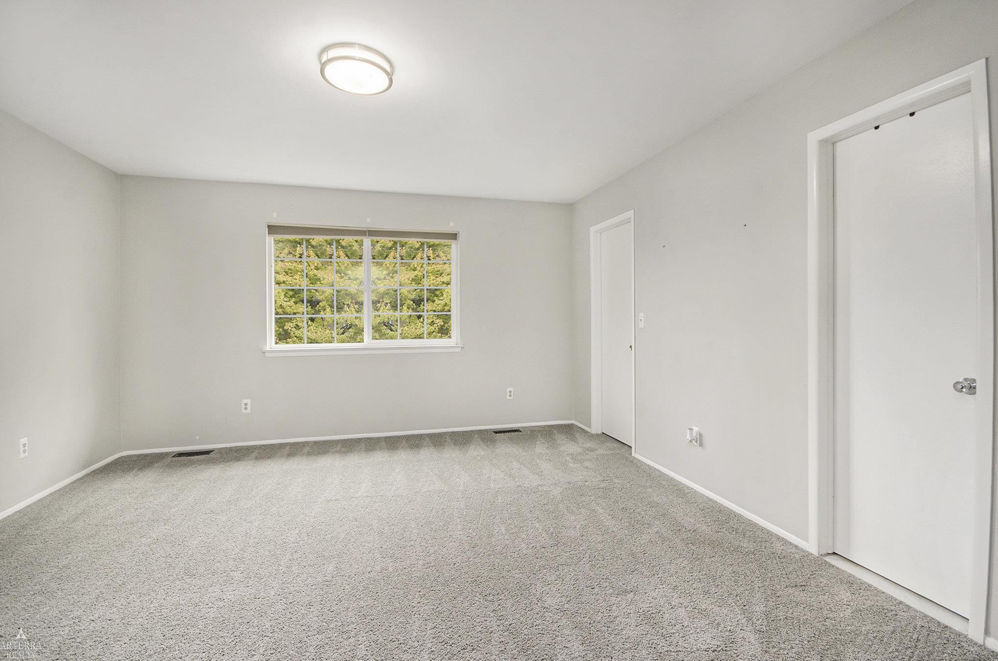 889 Kirts Boulevard, Troy, MI 48084 — Photo 13