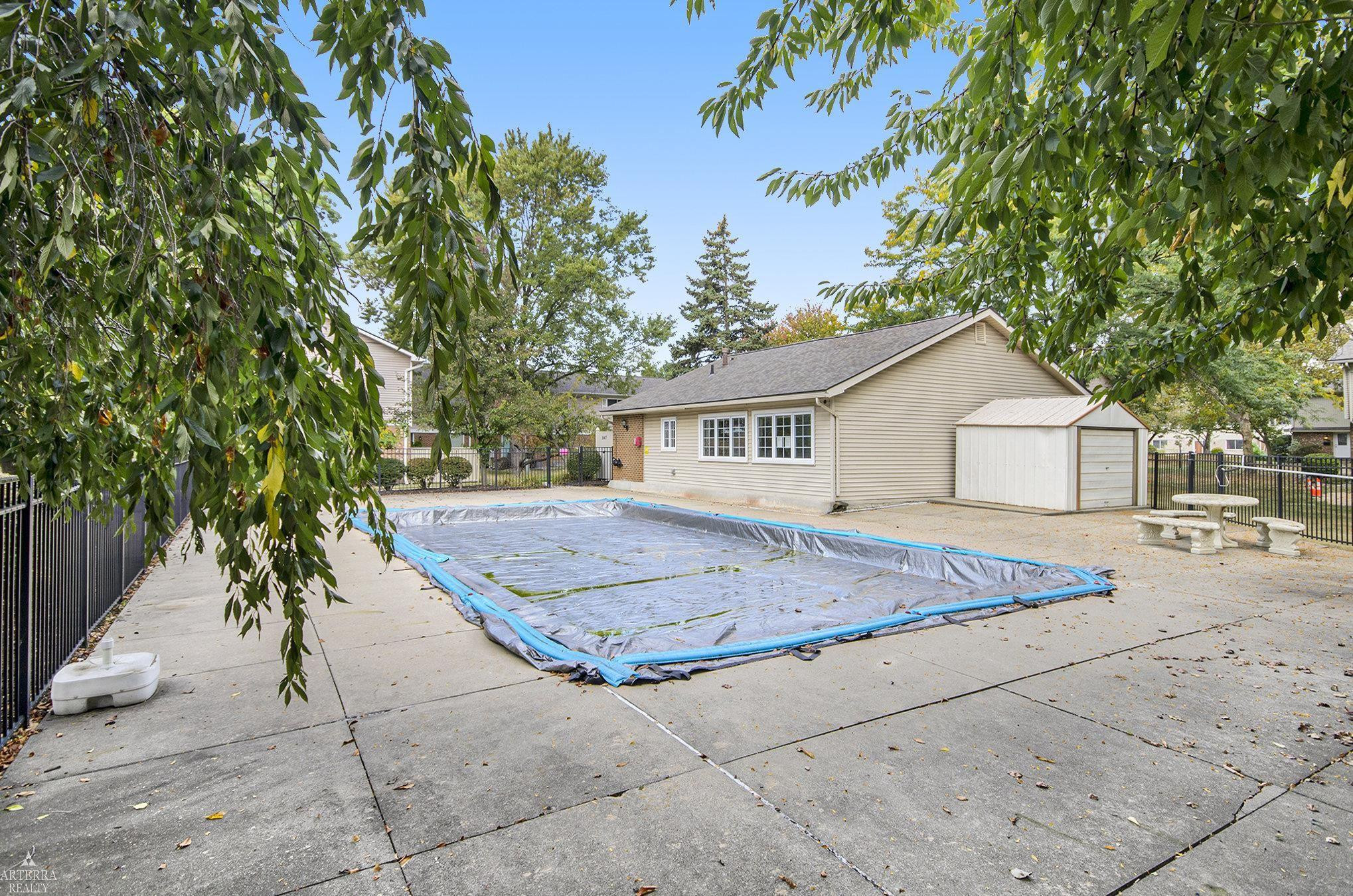 889 Kirts Boulevard, Troy, MI 48084 — Photo 23