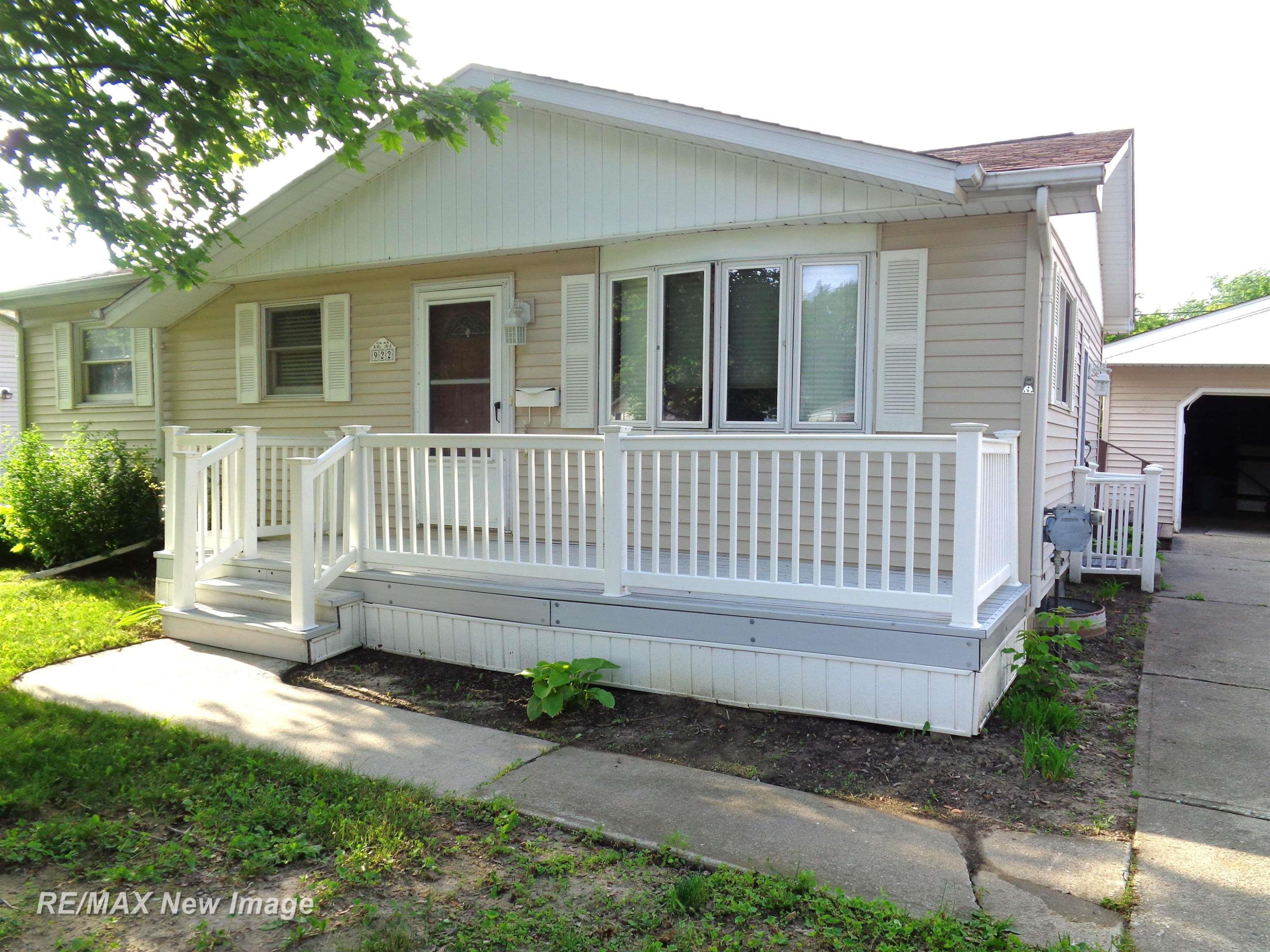 922 Fleetwood Drive, Saginaw, MI 48604 — Photo 2