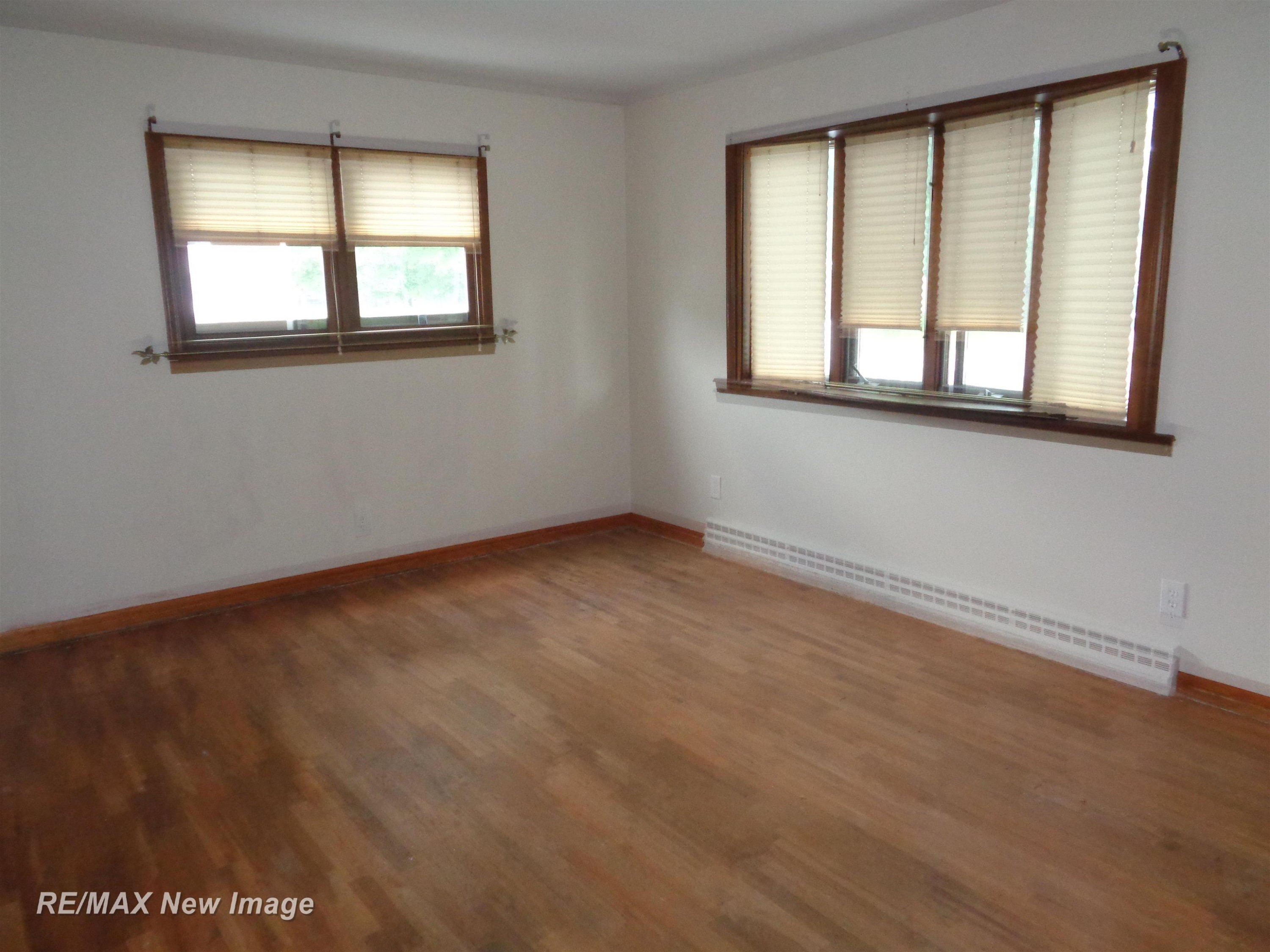 922 Fleetwood Drive, Saginaw, MI 48604 — Photo 4
