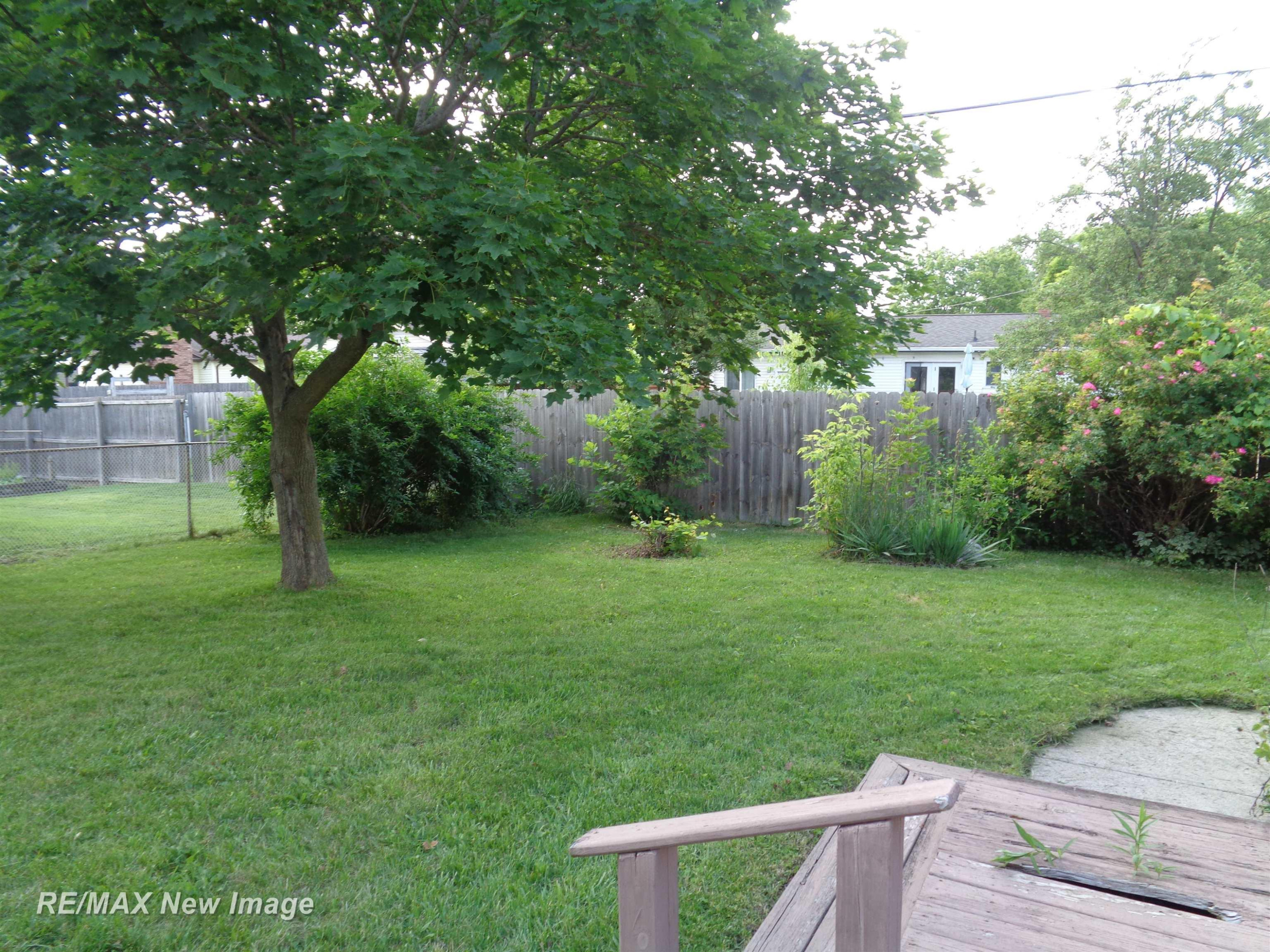922 Fleetwood Drive, Saginaw, MI 48604 — Photo 31
