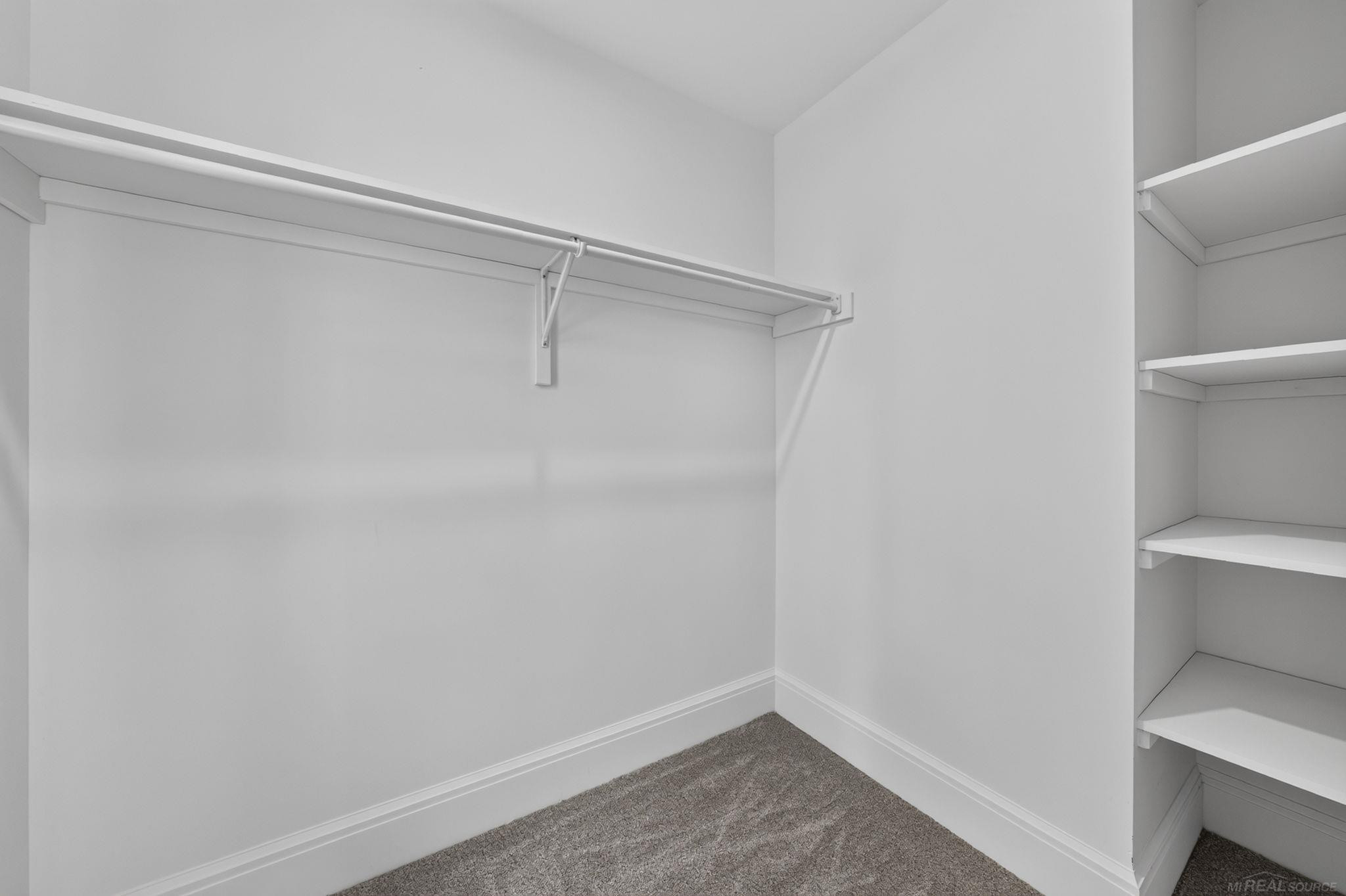 56681 Via Toscana Street, Macomb, MI 48042 — Photo 29