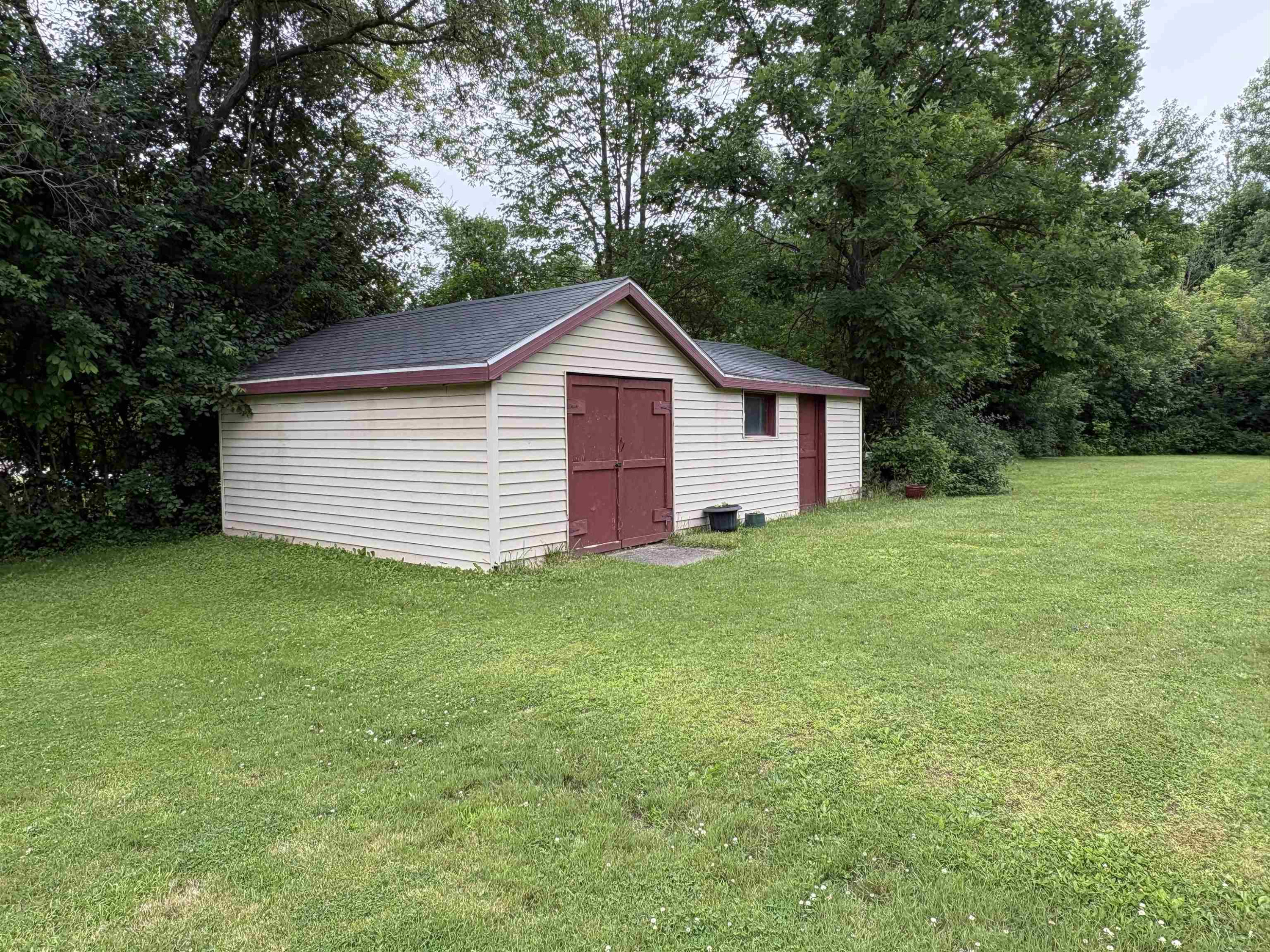 8104 Webster Road, Mount Morris, MI 48420 — Photo 7