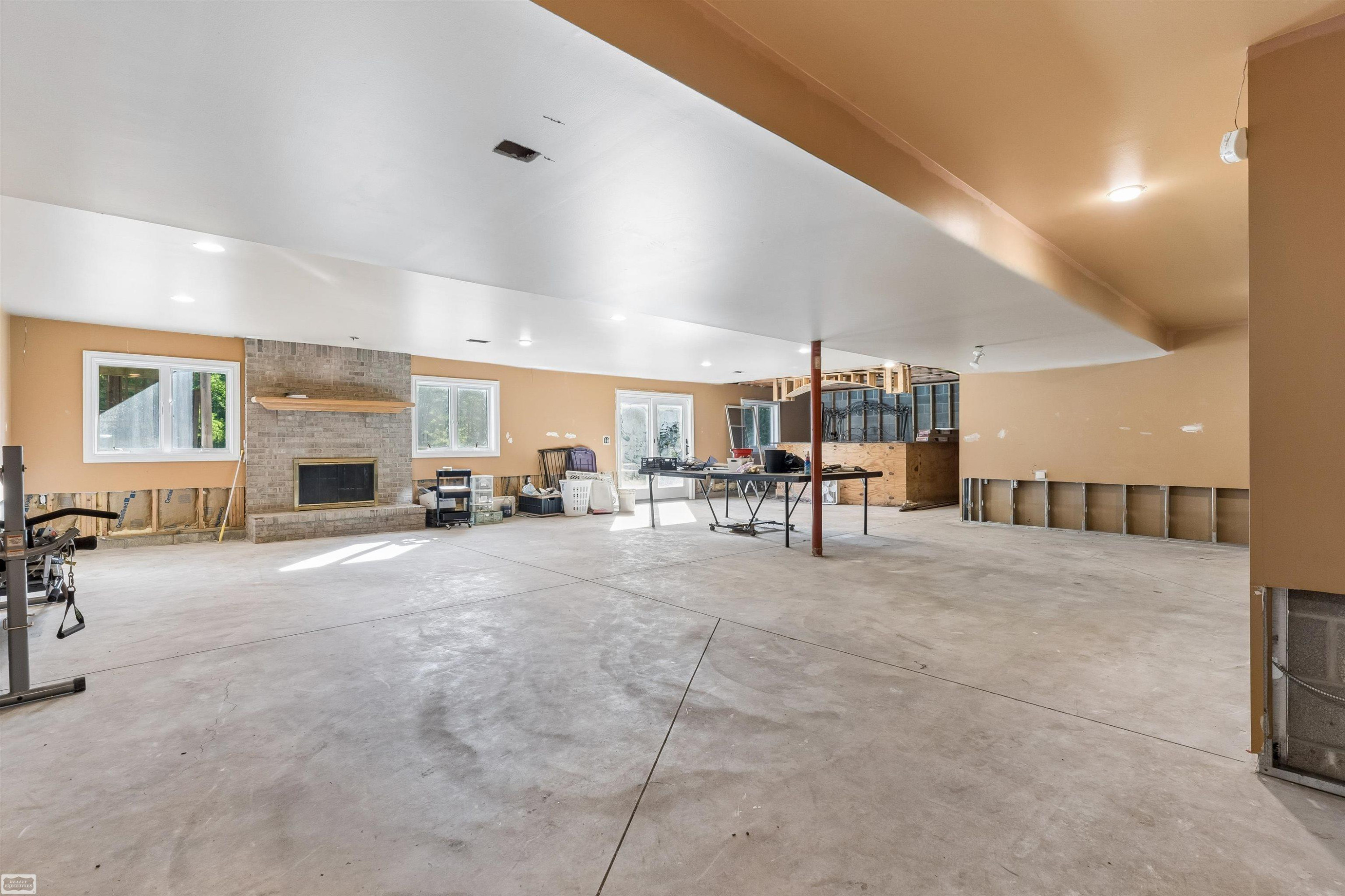 1902 Bauman Road, MI — Photo 33