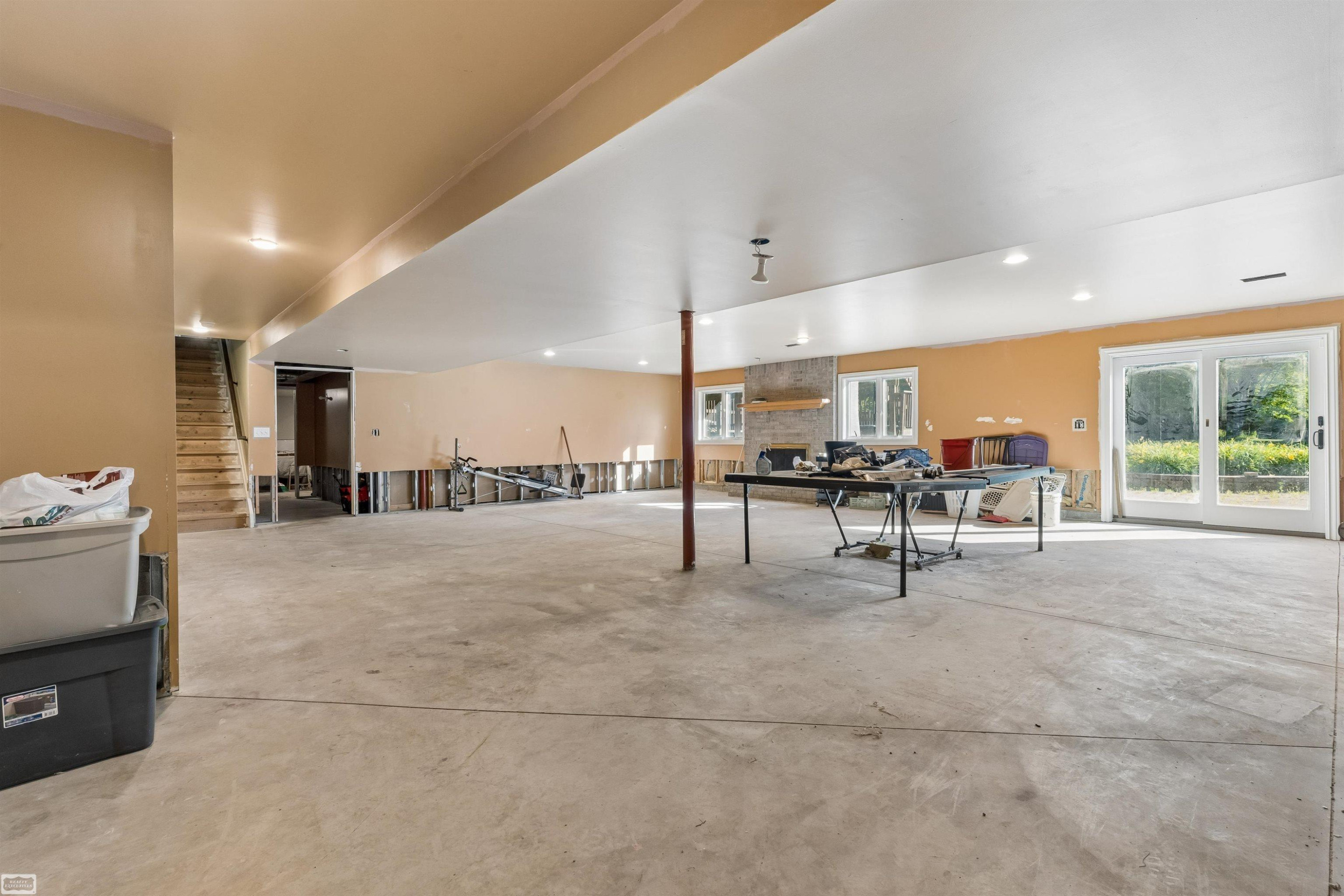 1902 Bauman Road, MI — Photo 35