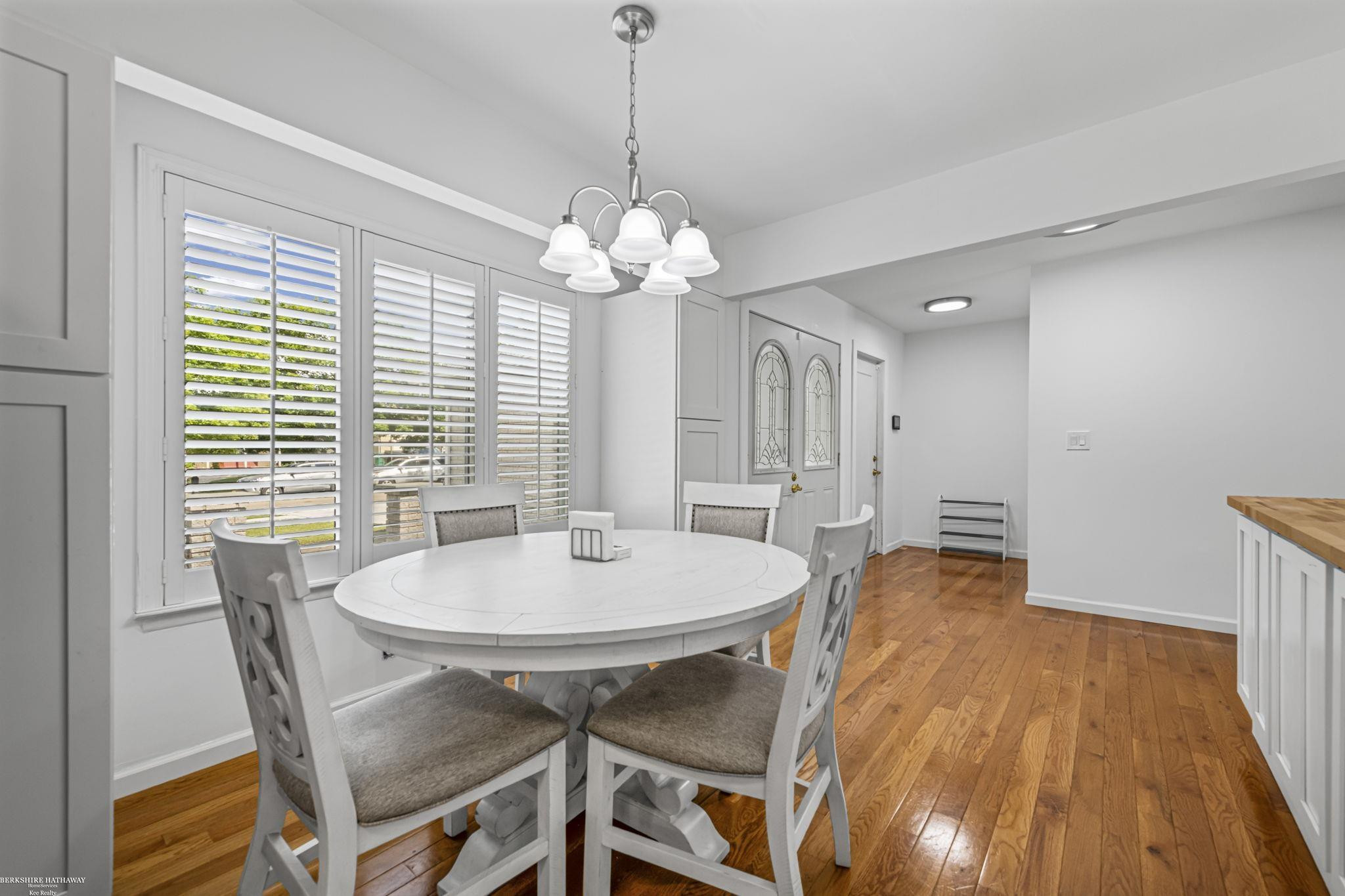 47121 Barbara Road, Macomb, MI 48044 — Photo 6